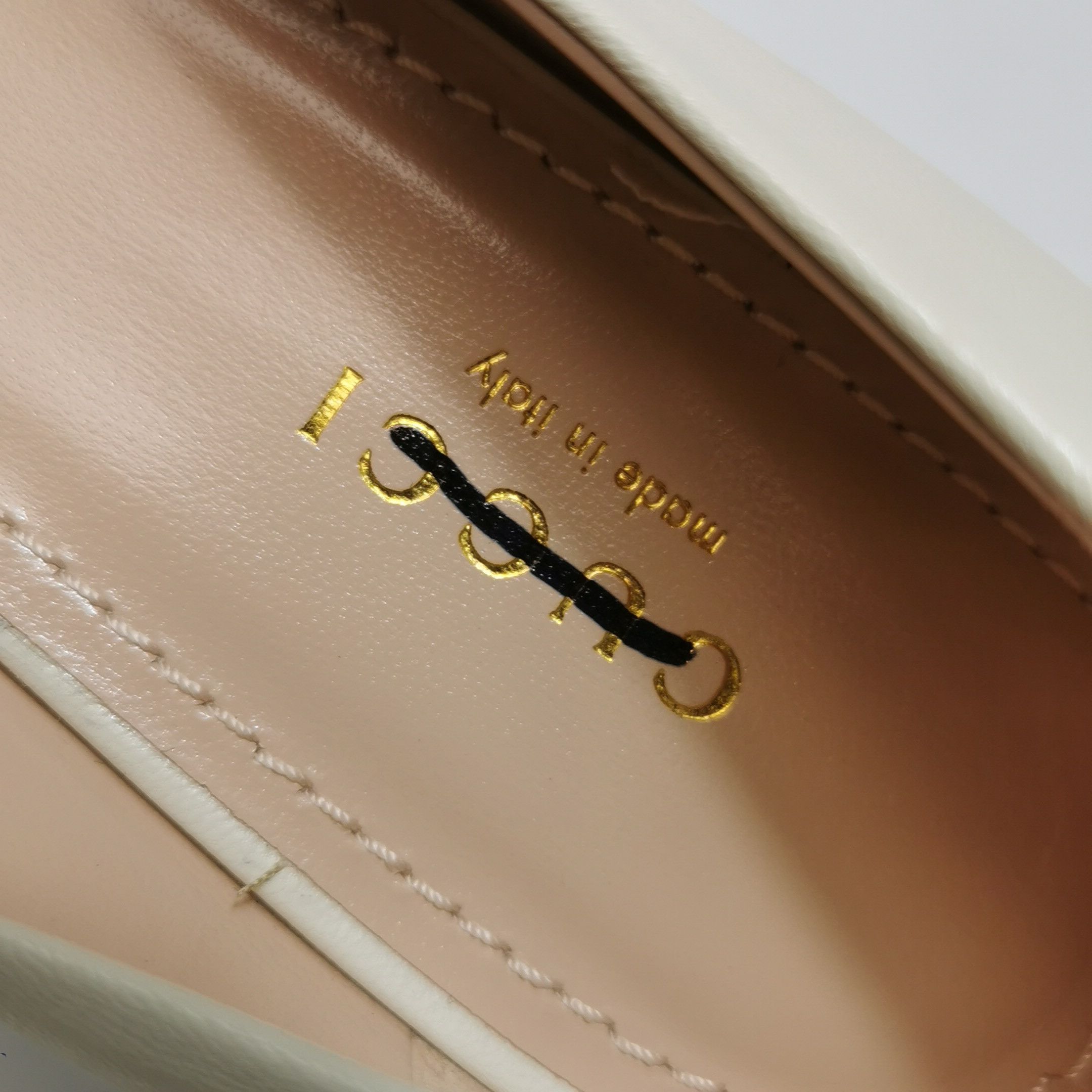 Gucci Gucci Women 5-5 Flats Size US 5.5 / IT 35.5 - 11 Thumbnail