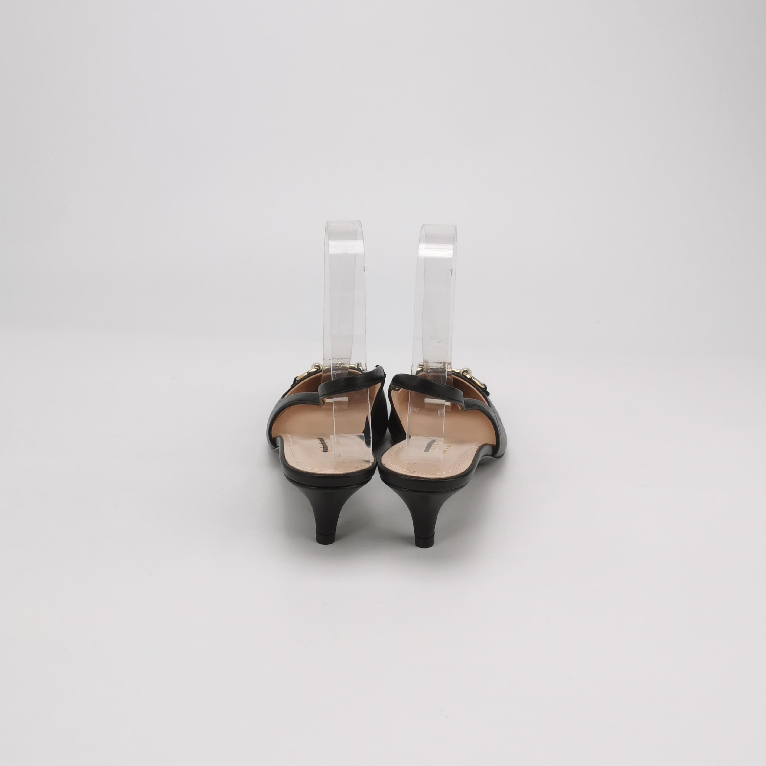 Gucci Gucci Women 6-5 Flats Size US 6.5 / IT 36.5 - 4 Thumbnail