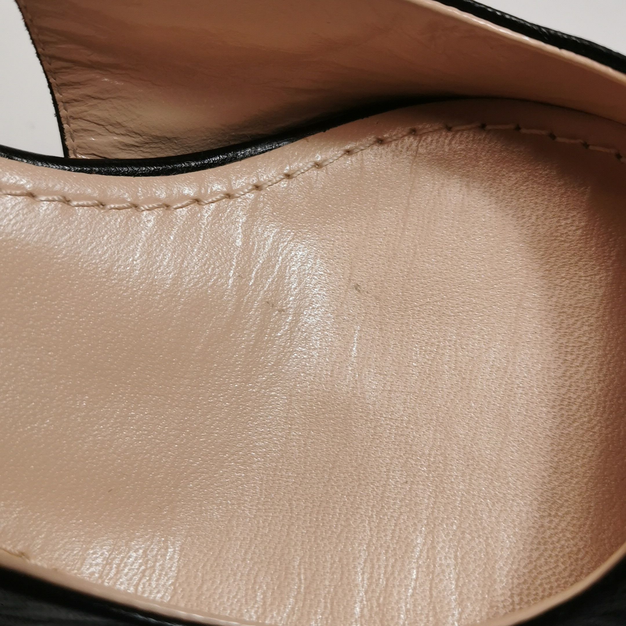 Gucci Gucci Women 6-5 Flats Size US 6.5 / IT 36.5 - 11 Thumbnail