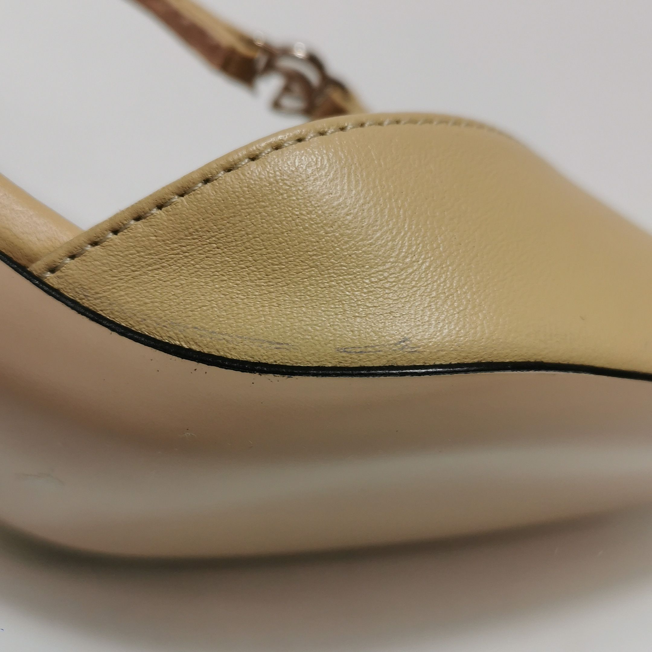 Gucci Gucci Women 5-5 Heels Size US 5.5 / IT 35.5 - 7 Thumbnail
