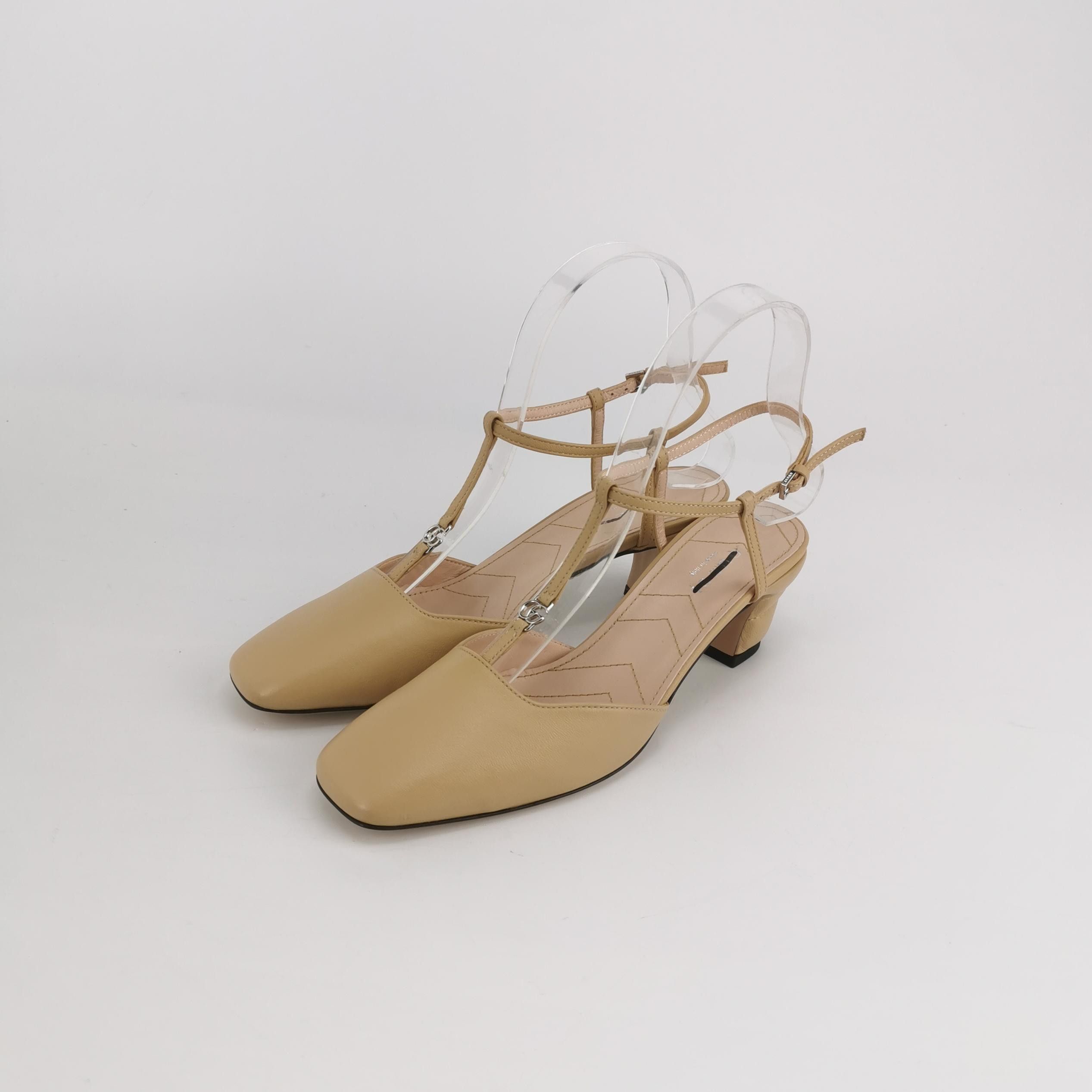 Gucci Gucci Women 5-5 Heels Size US 5.5 / IT 35.5 - 2 Thumbnail