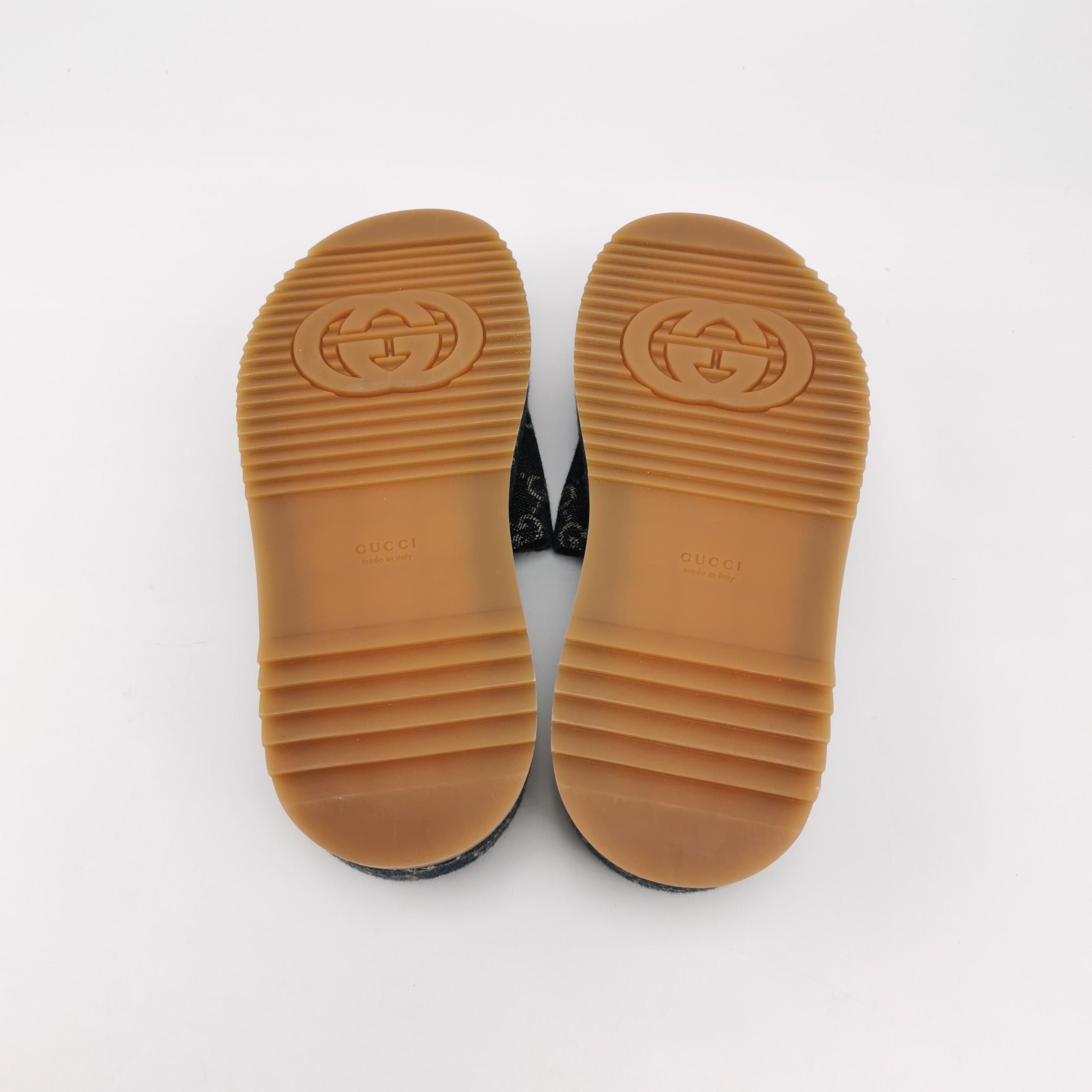 Gucci Gucci Women 7 Sandals Size US 7 / IT 37 - 5 Thumbnail
