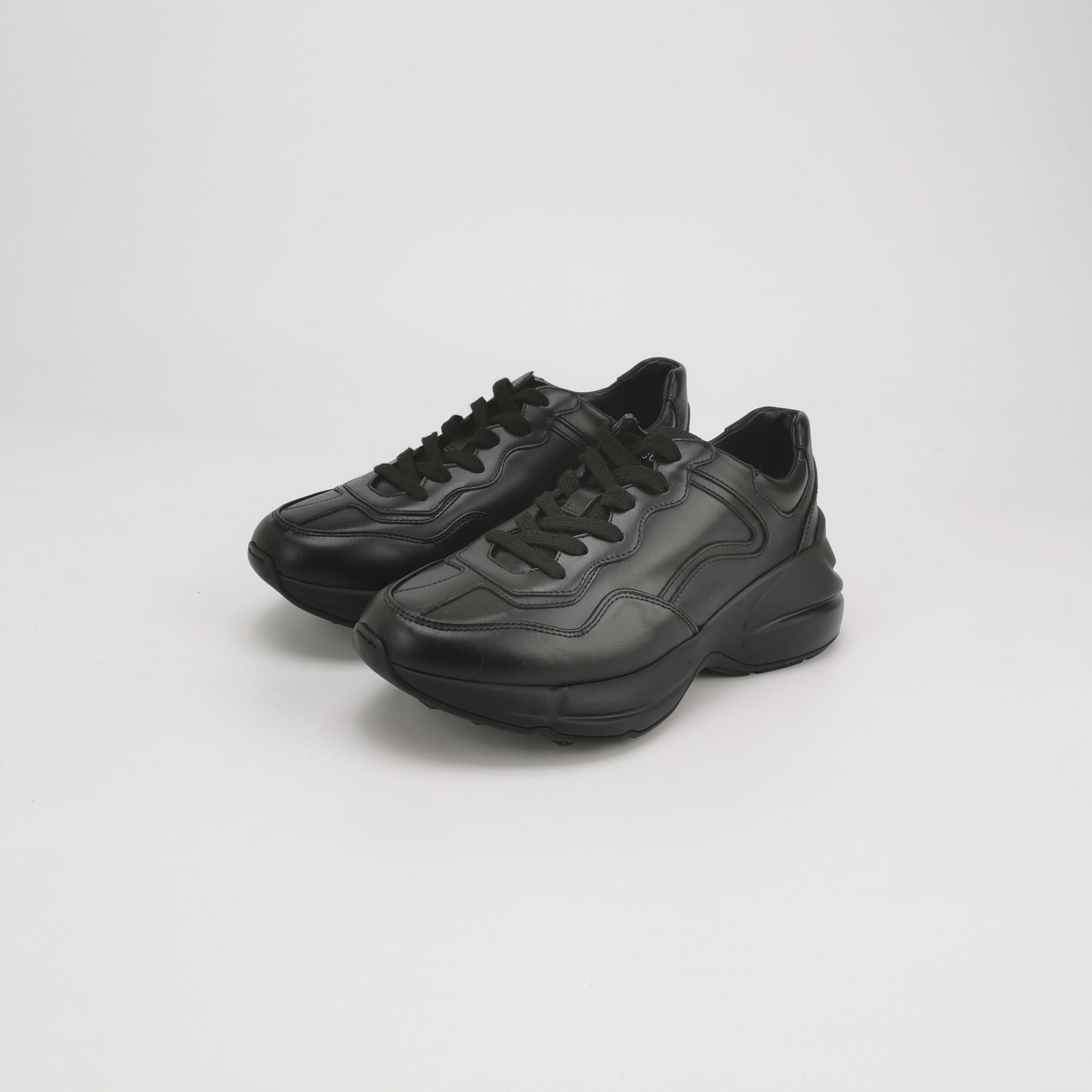 Gucci Gucci Women 6 Lowtop Sneakers Size US 6 / IT 36 - 2 Thumbnail