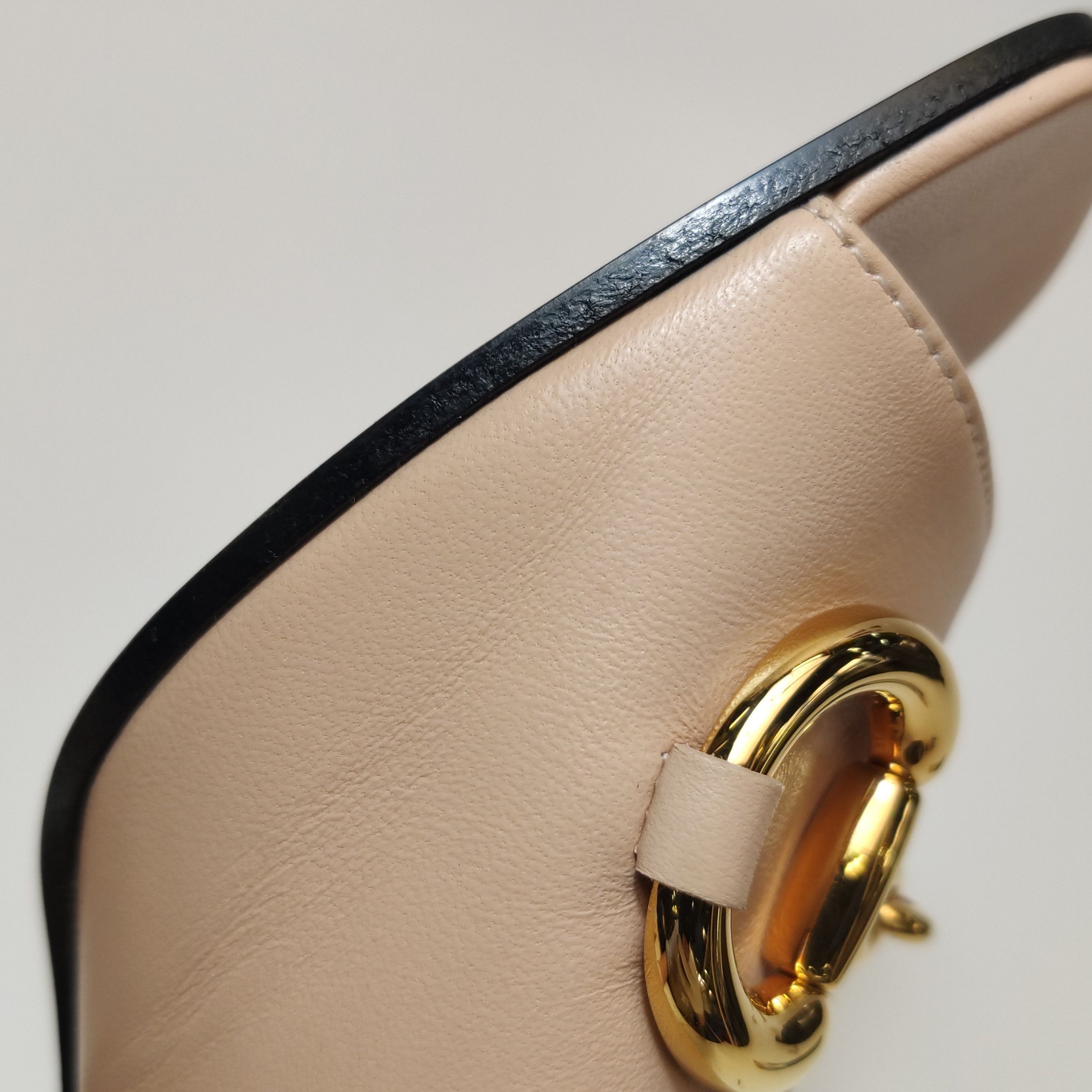 Gucci Gucci Women 6 Sandals Size US 6 / IT 36 - 7 Thumbnail