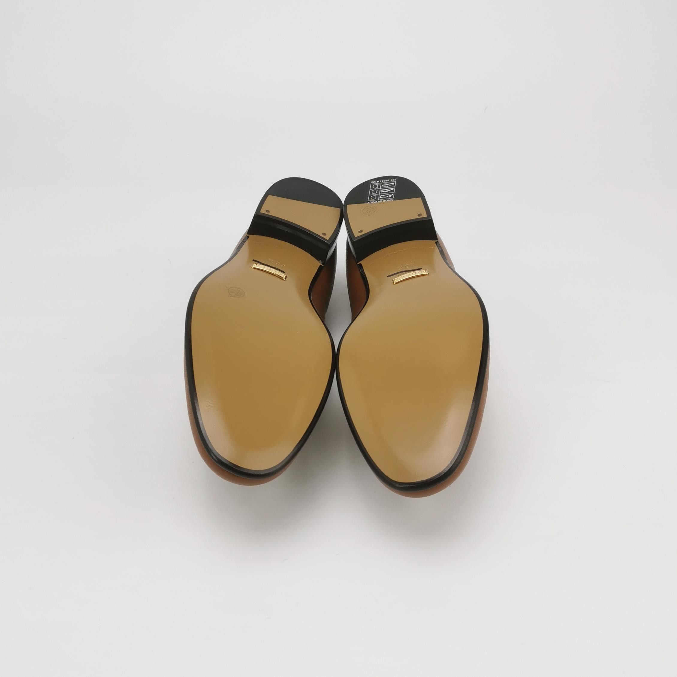 Gucci Gucci Women 5-5 Flats Size US 5.5 / IT 35.5 - 5 Thumbnail