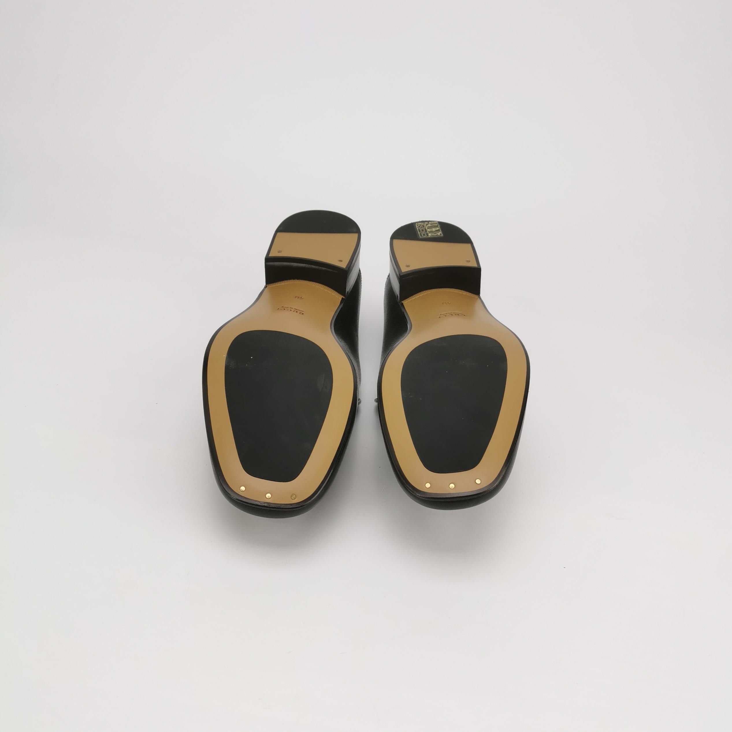 Gucci Gucci Women 10 Lowtop Sneakers Size US 10 / IT 40 - 5 Thumbnail
