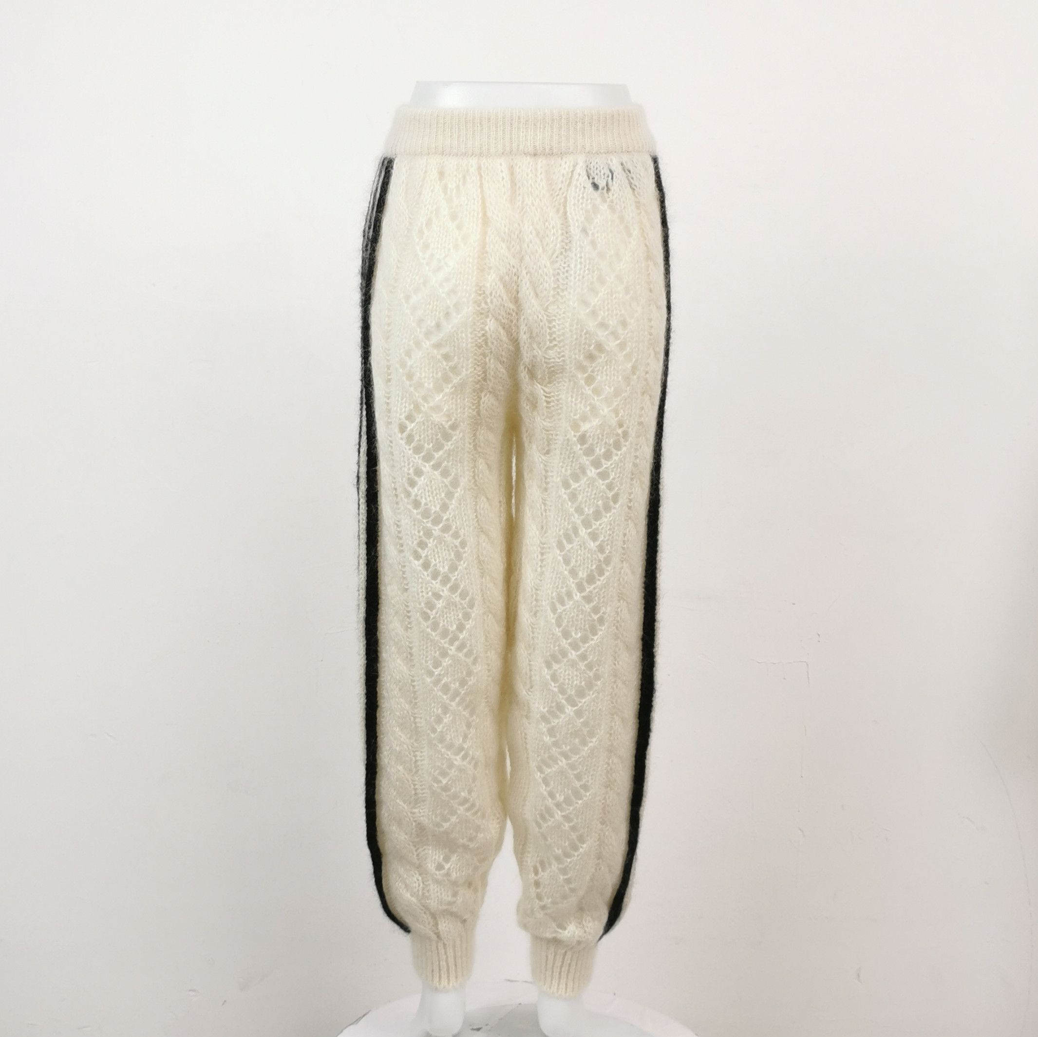 Gucci Gucci Women 26 Pants Size 26" / US 2 / IT 38 - 2 Thumbnail