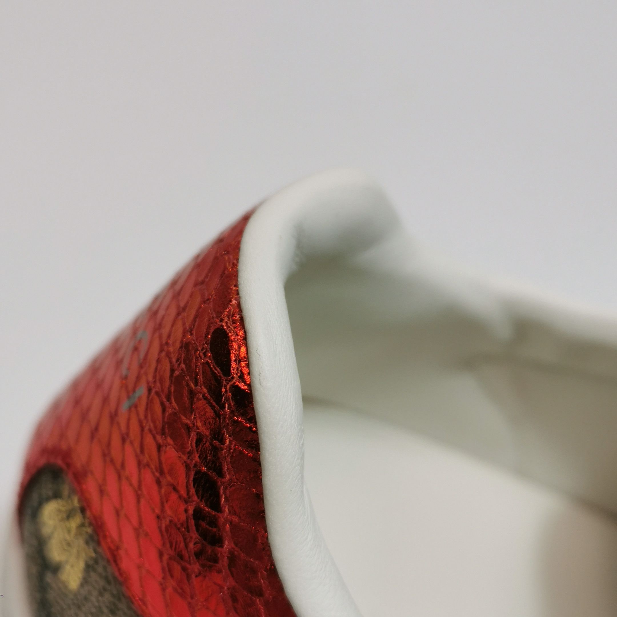 Gucci Gucci Women 6-5 Lowtop Sneakers Size US 6.5 / IT 36.5 - 7 Thumbnail