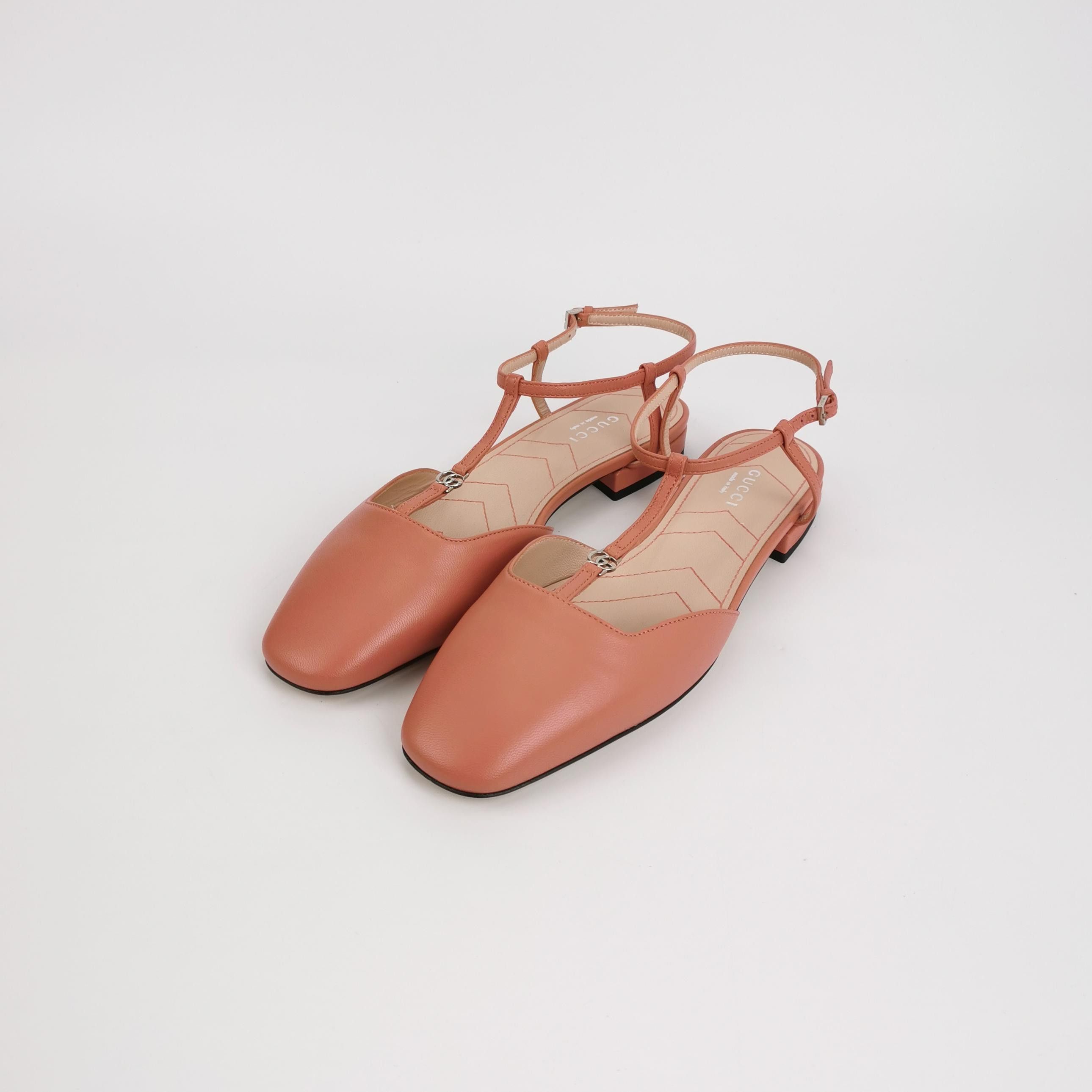Gucci Gucci Women 7 Flats Size US 7 / IT 37 - 2 Thumbnail