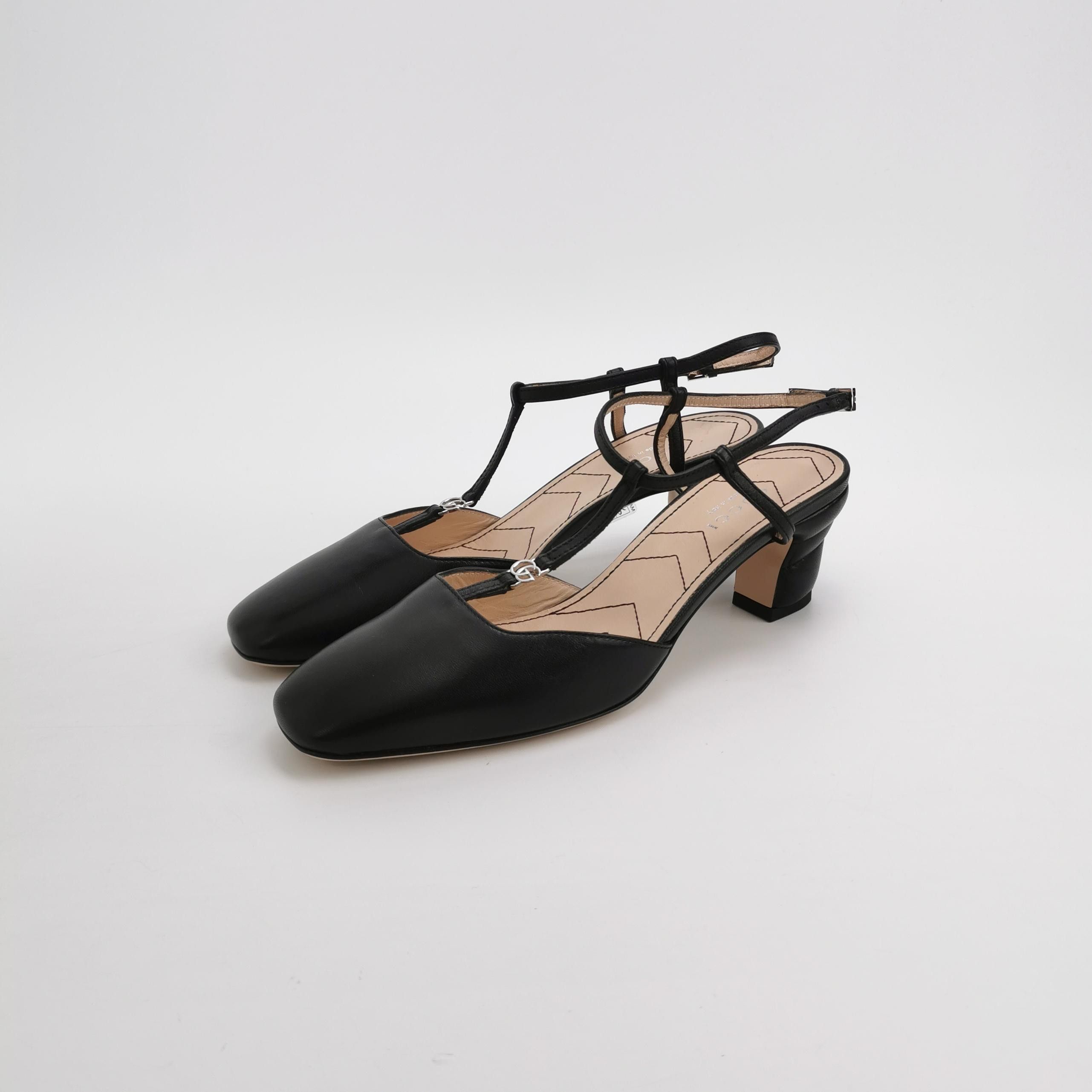 Gucci Gucci Women 5-5 Heels Size US 5.5 / IT 35.5 - 2 Thumbnail