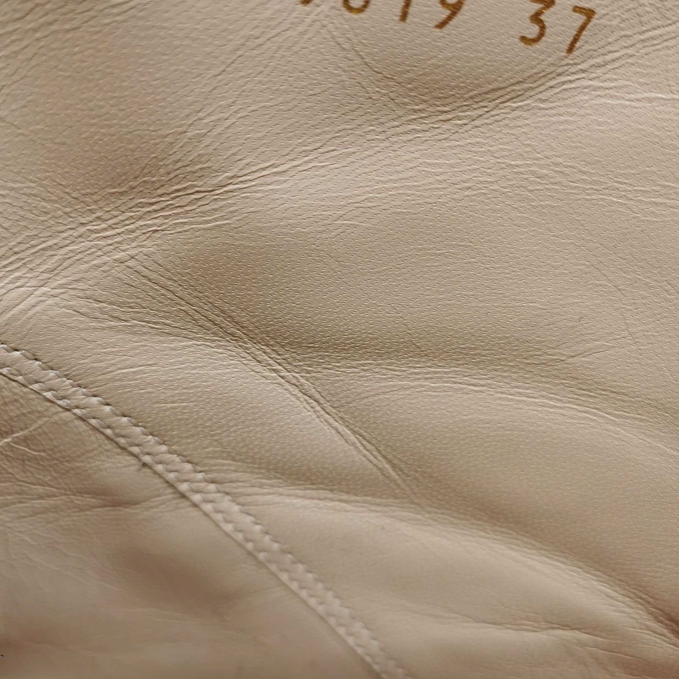 Gucci Gucci Women 7 Boots Size US 7 / IT 37 - 15 Thumbnail