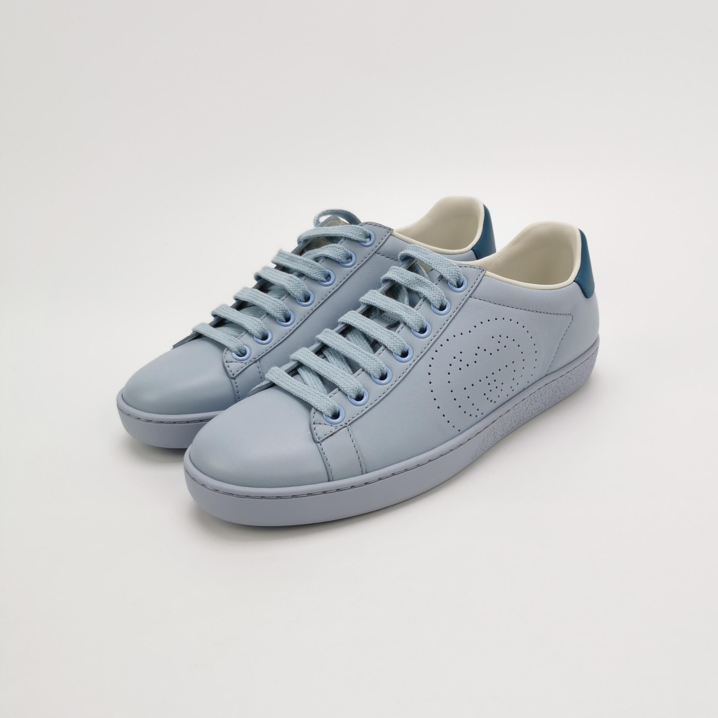 Gucci Gucci Women 5 Lowtop Sneakers Size US 5 / IT 35 - 2 Thumbnail