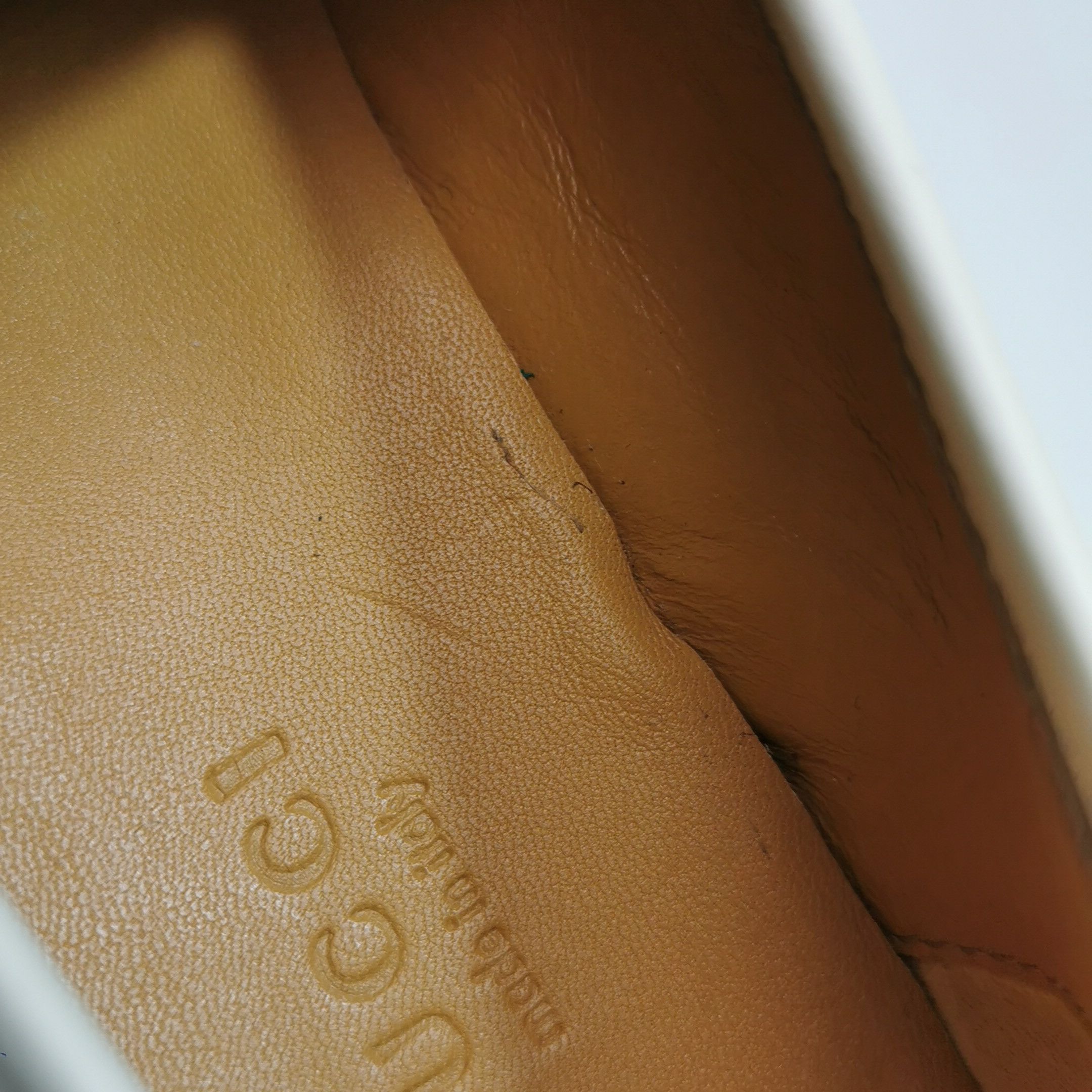 Gucci Gucci Women 5 Flats Size US 5 / IT 35 - 12 Thumbnail
