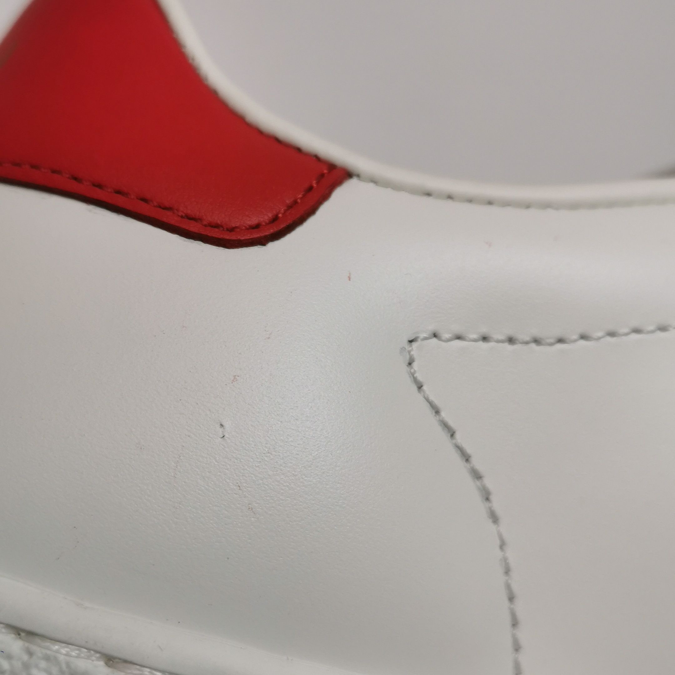 Gucci Gucci Women 5 Lowtop Sneakers Size US 5 / IT 35 - 7 Thumbnail
