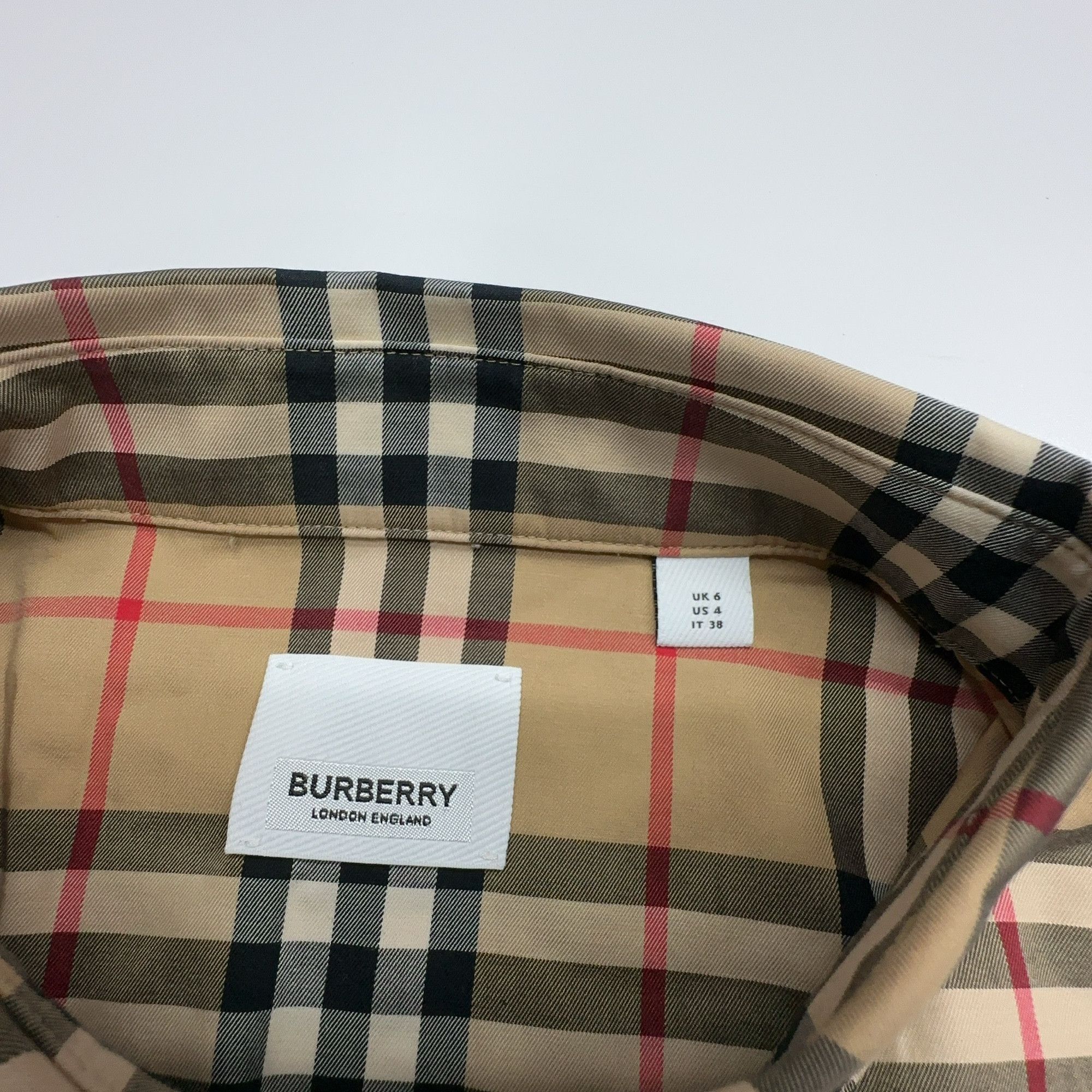 Burberry Burberry Classic Check Button Up Shirt Size 4 Size S / US 4 / IT 40 - 3 Thumbnail