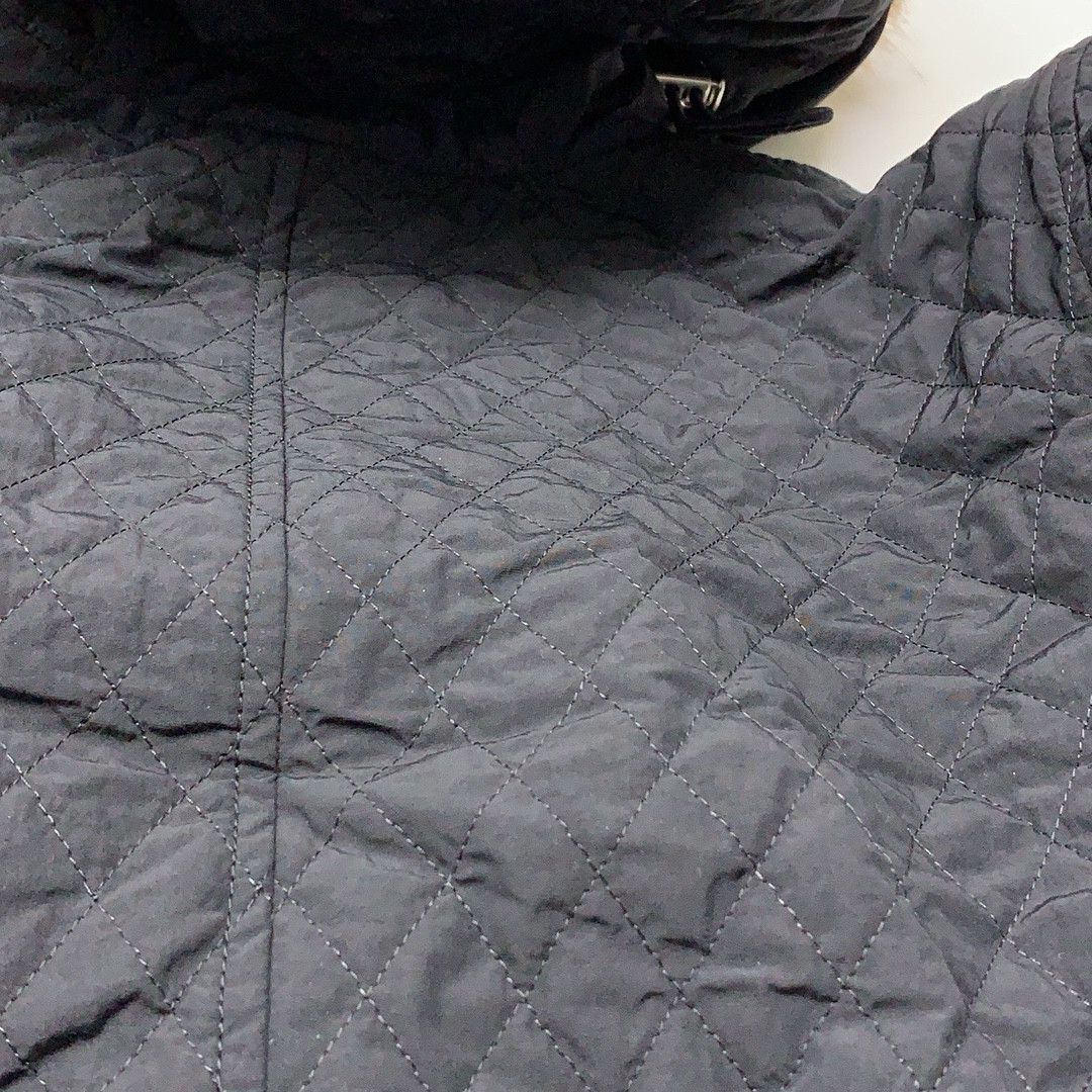 Burberry Burberry Quilted Fur Hooded Jacket Size XS Size XS / US 0-2 / IT 36-38 - 6 Thumbnail