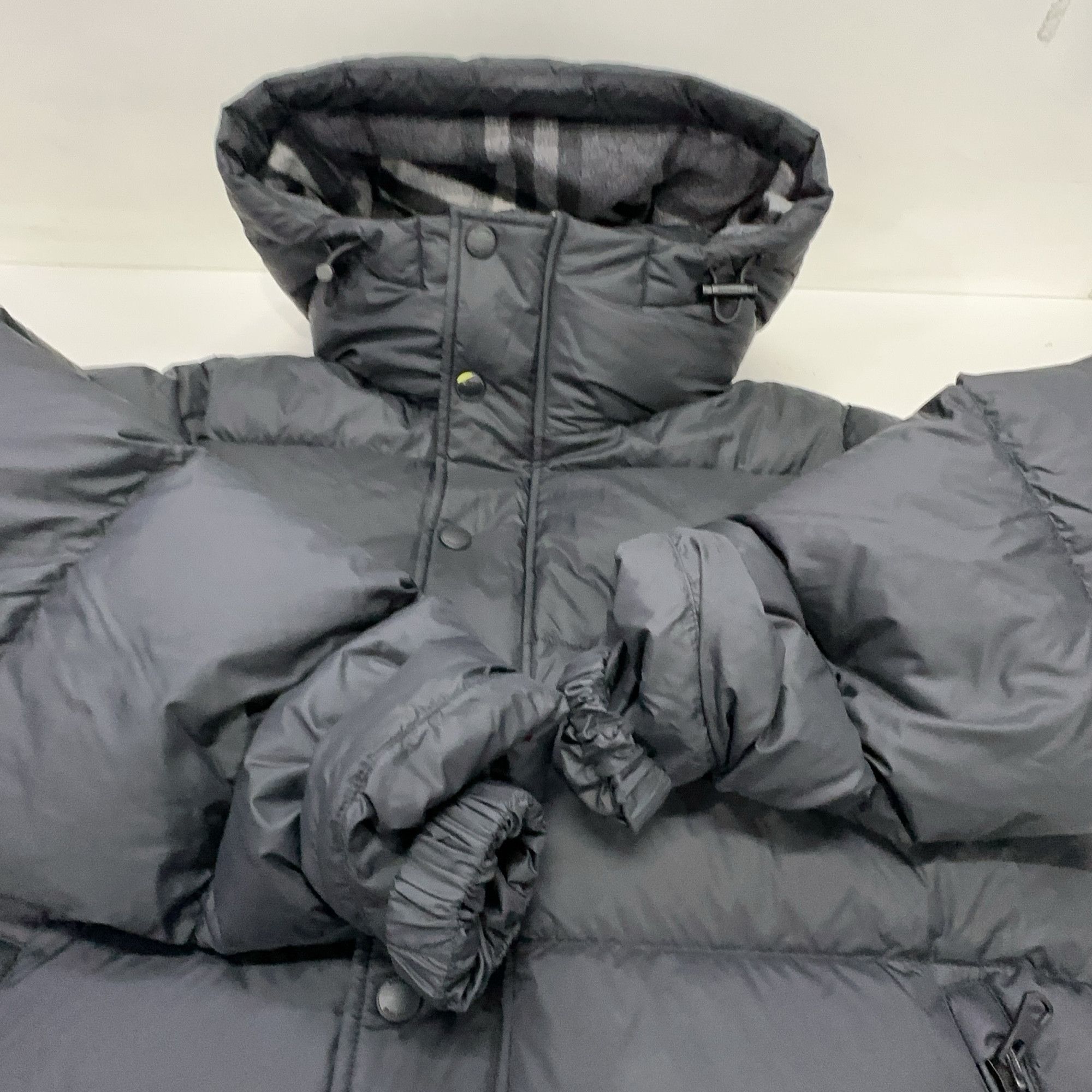 Burberry Burberry Hooded Puffer Jacket Size M Size US M / EU 48-50 / 2 - 6 Thumbnail