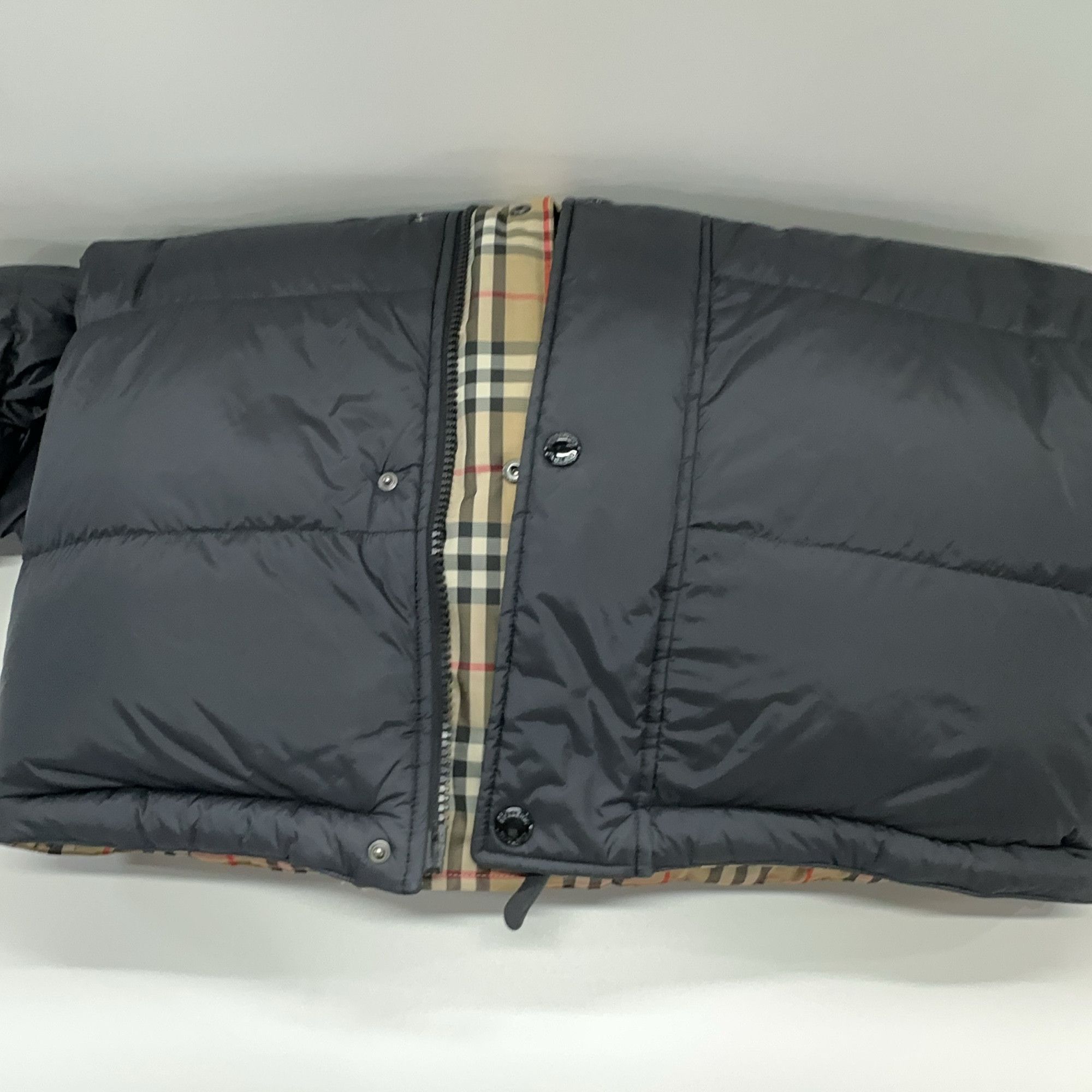 Burberry Burberry Reversible Plaid Puffer Jacket Size M Size US M / EU 48-50 / 2 - 12 Thumbnail