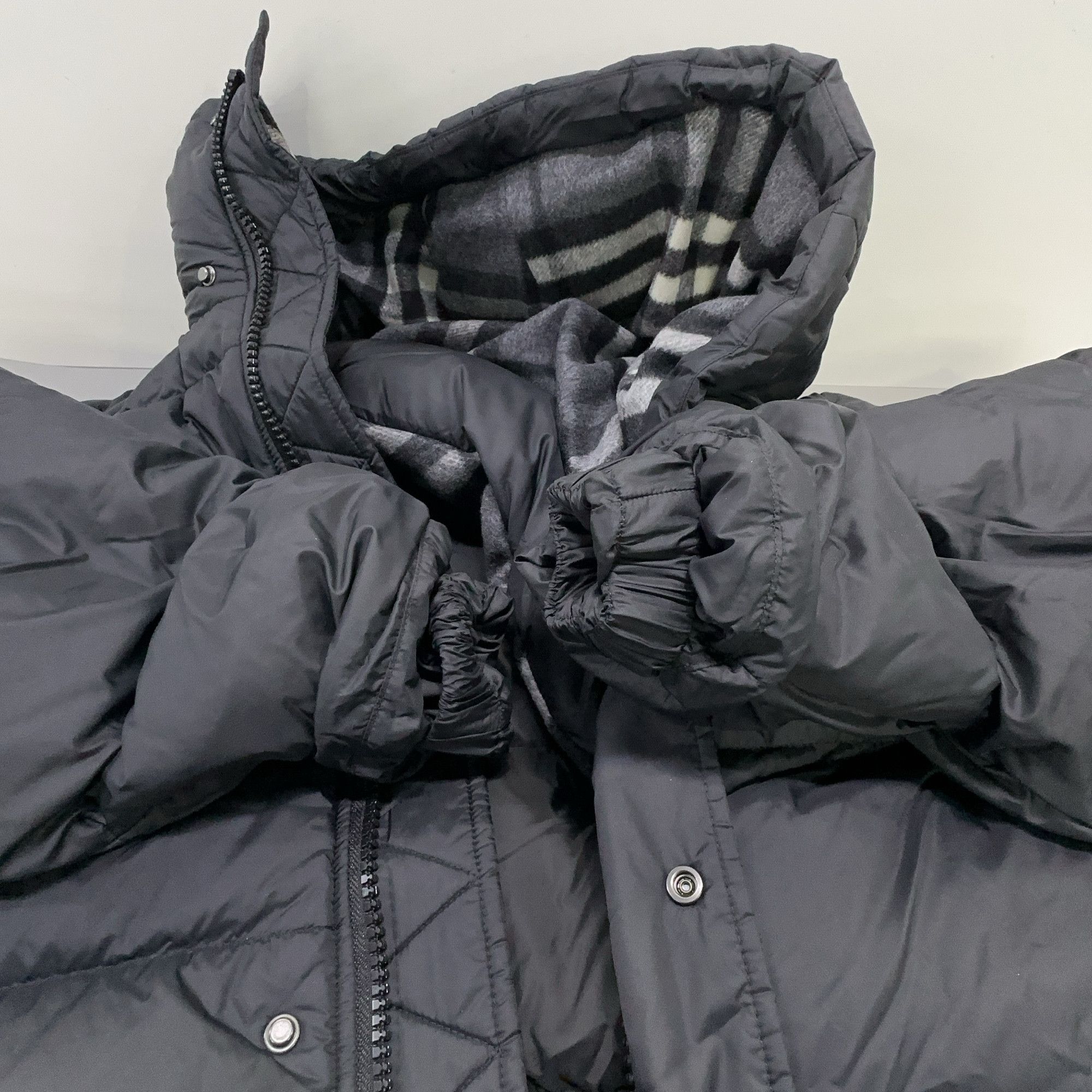 Burberry Burberry Hooded Puffer Jacket Size S Size US S / EU 44-46 / 1 - 5 Thumbnail