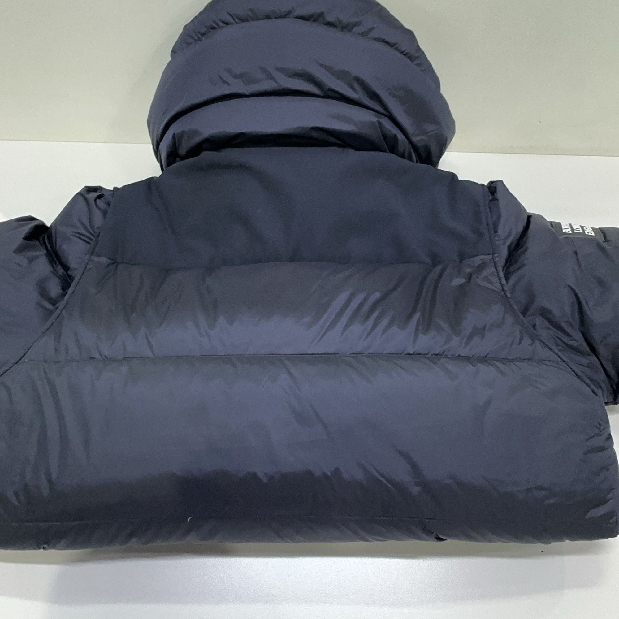 Burberry Burberry Navy Down Jacket Size M Size US M / EU 48-50 / 2 - 11 Thumbnail