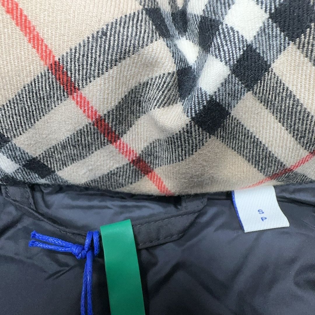 Burberry Burberry Hooded Down Jacket Size S Size US S / EU 44-46 / 1 - 4 Thumbnail