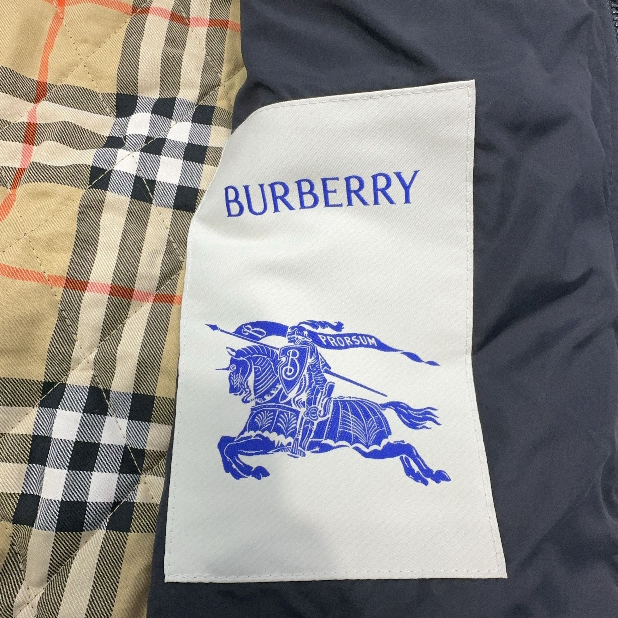 Burberry Burberry Quilted Nylon Jacket Size L Size US L / EU 52-54 / 3 - 5 Thumbnail