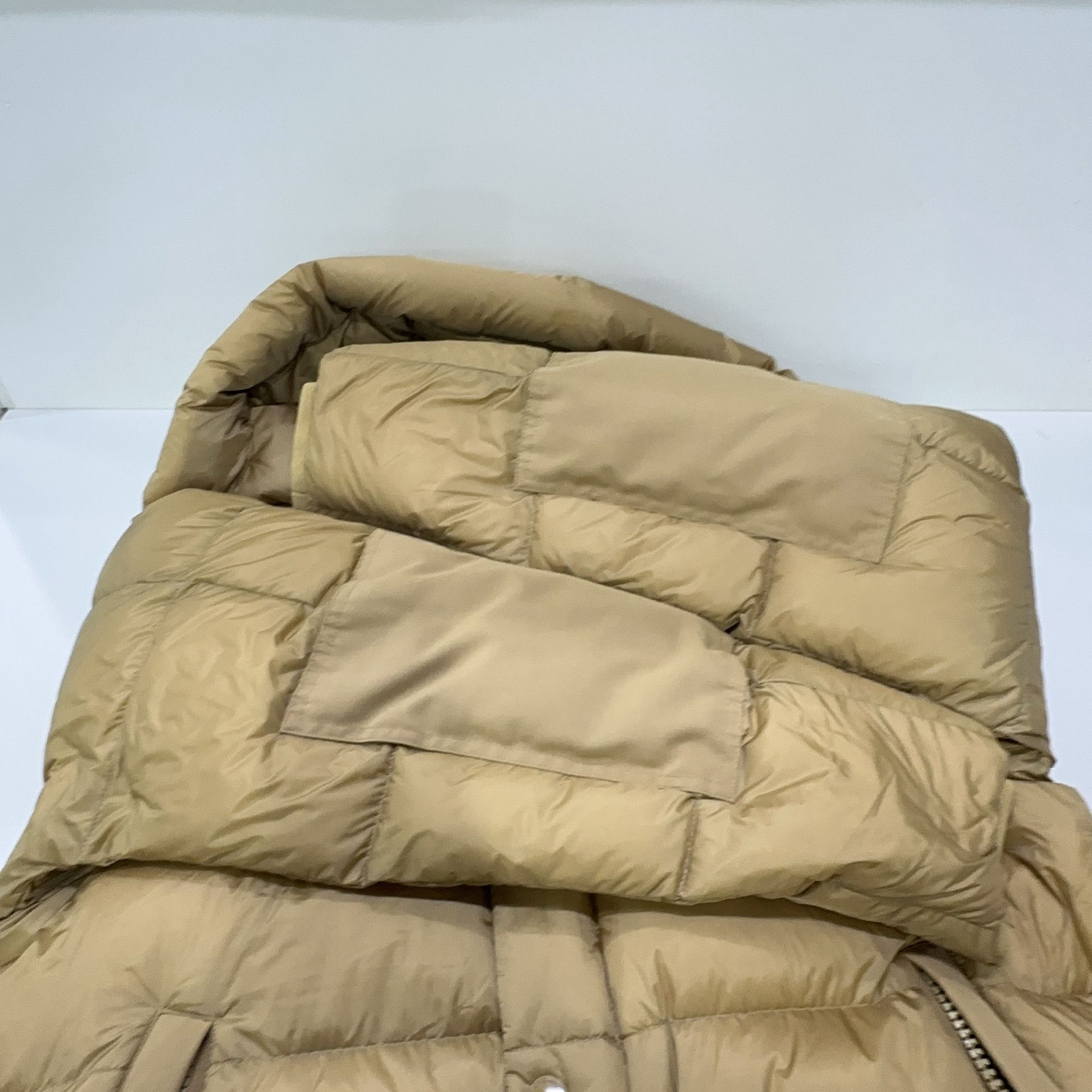 Burberry Burberry Honey Puffer Jacket Size M Size US M / EU 48-50 / 2 - 7 Thumbnail