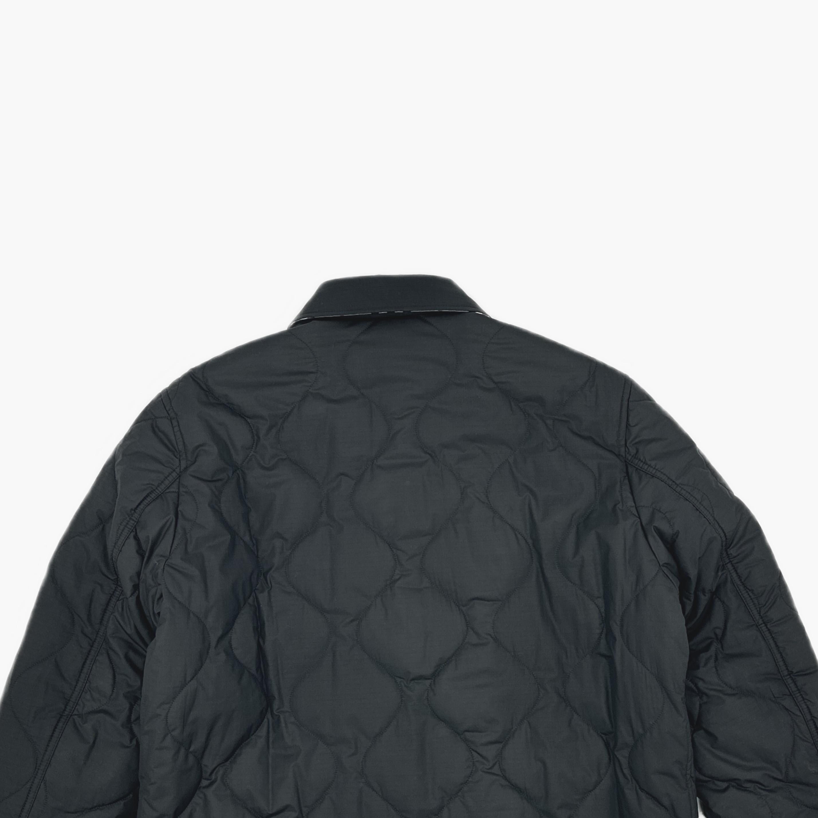 Burberry Burberry Reversible Quilted Jacket Size L Size US L / EU 52-54 / 3 - 3 Thumbnail