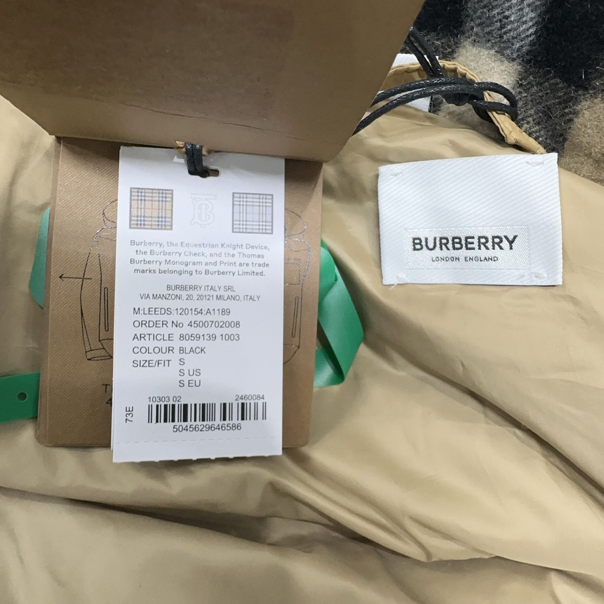Burberry Burberry Detachable Sleeve Puffer Jacket Size M Size US M / EU 48-50 / 2 - 4 Thumbnail