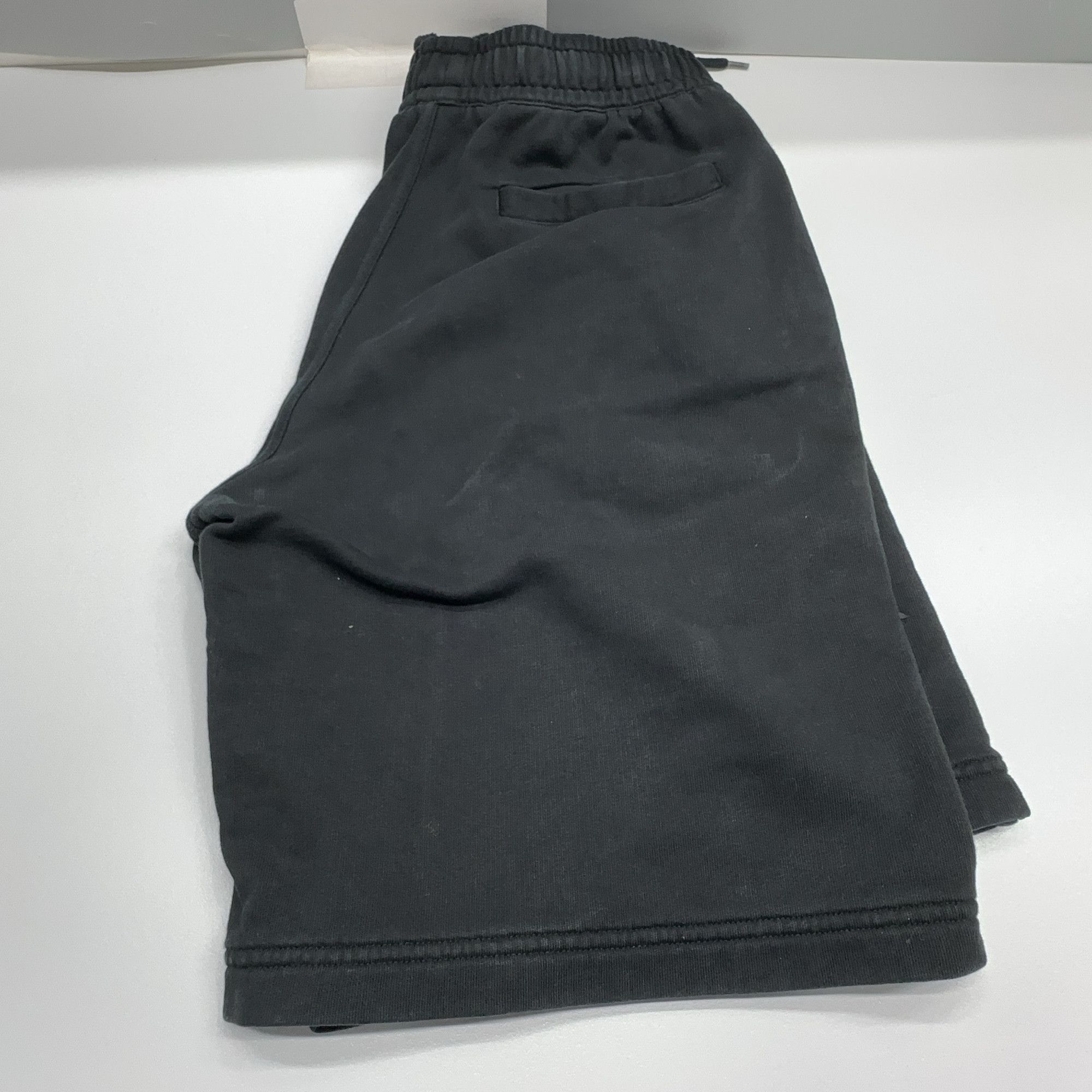 Burberry Burberry Equestrian Knight Logo Shorts Size S Size US 30 / EU 46 - 8 Thumbnail