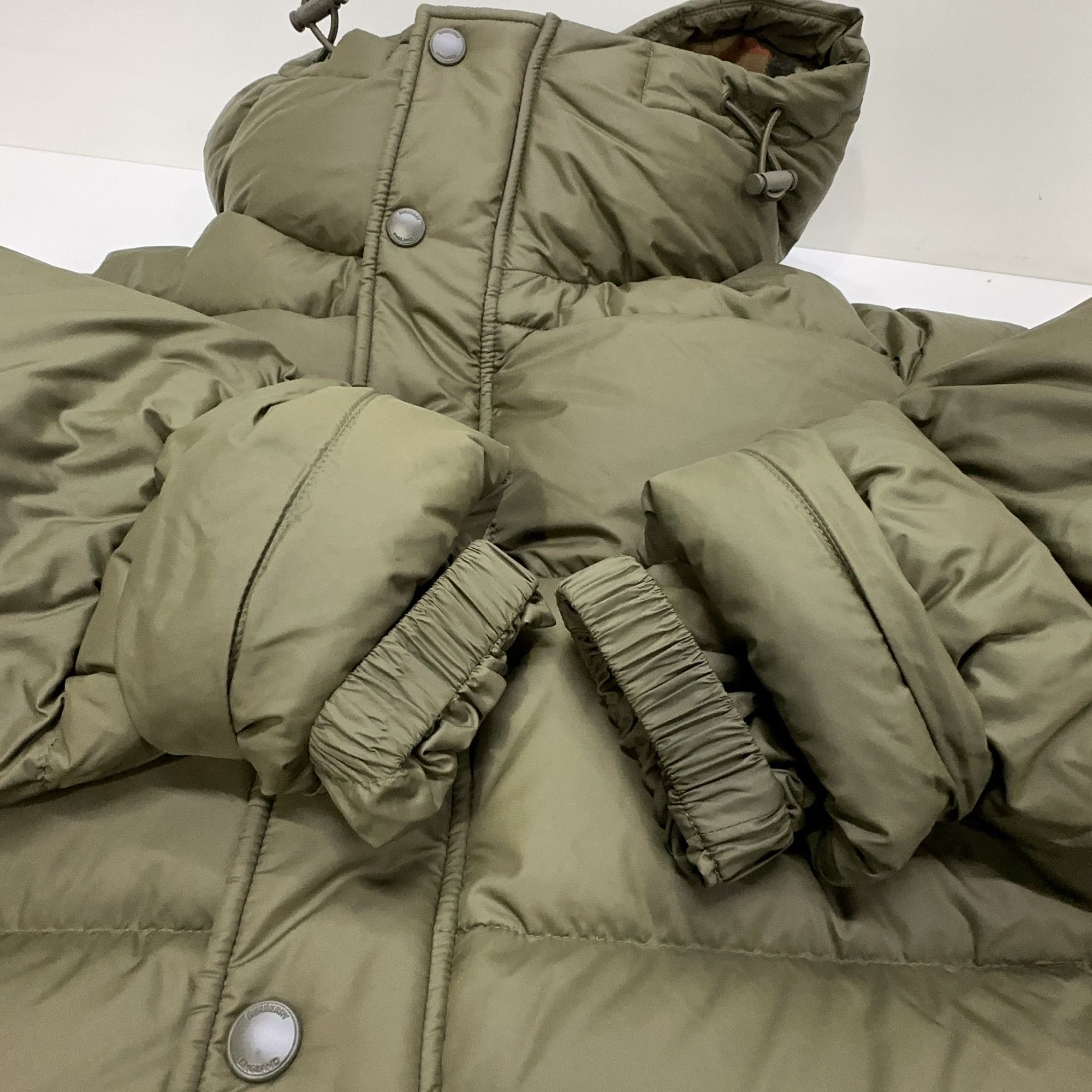 Burberry Burberry Puffer Down Jacket Size L Size US L / EU 52-54 / 3 - 12 Thumbnail