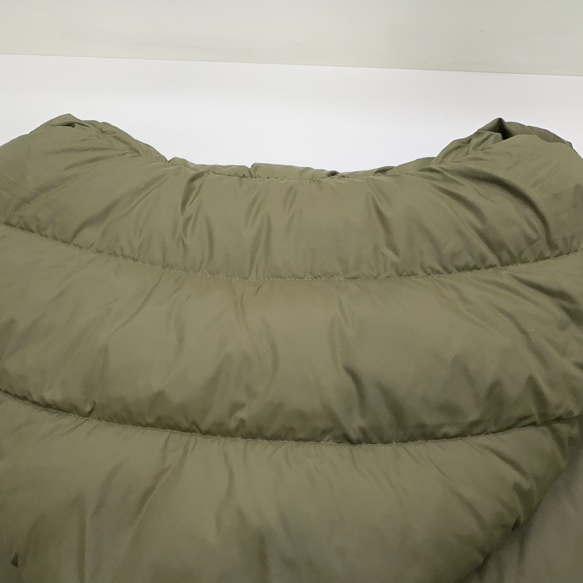 Burberry Burberry Puffer Down Jacket Size L Size US L / EU 52-54 / 3 - 7 Thumbnail