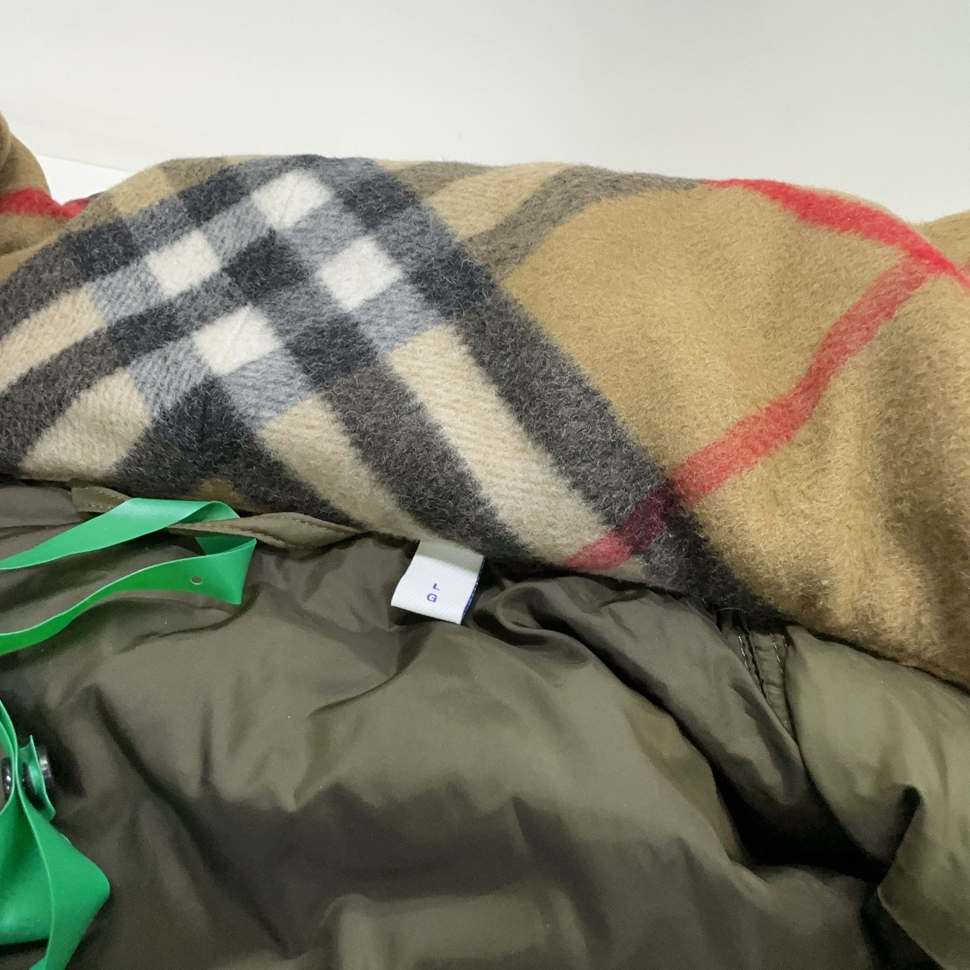 Burberry Burberry Puffer Down Jacket Size L Size US L / EU 52-54 / 3 - 4 Thumbnail