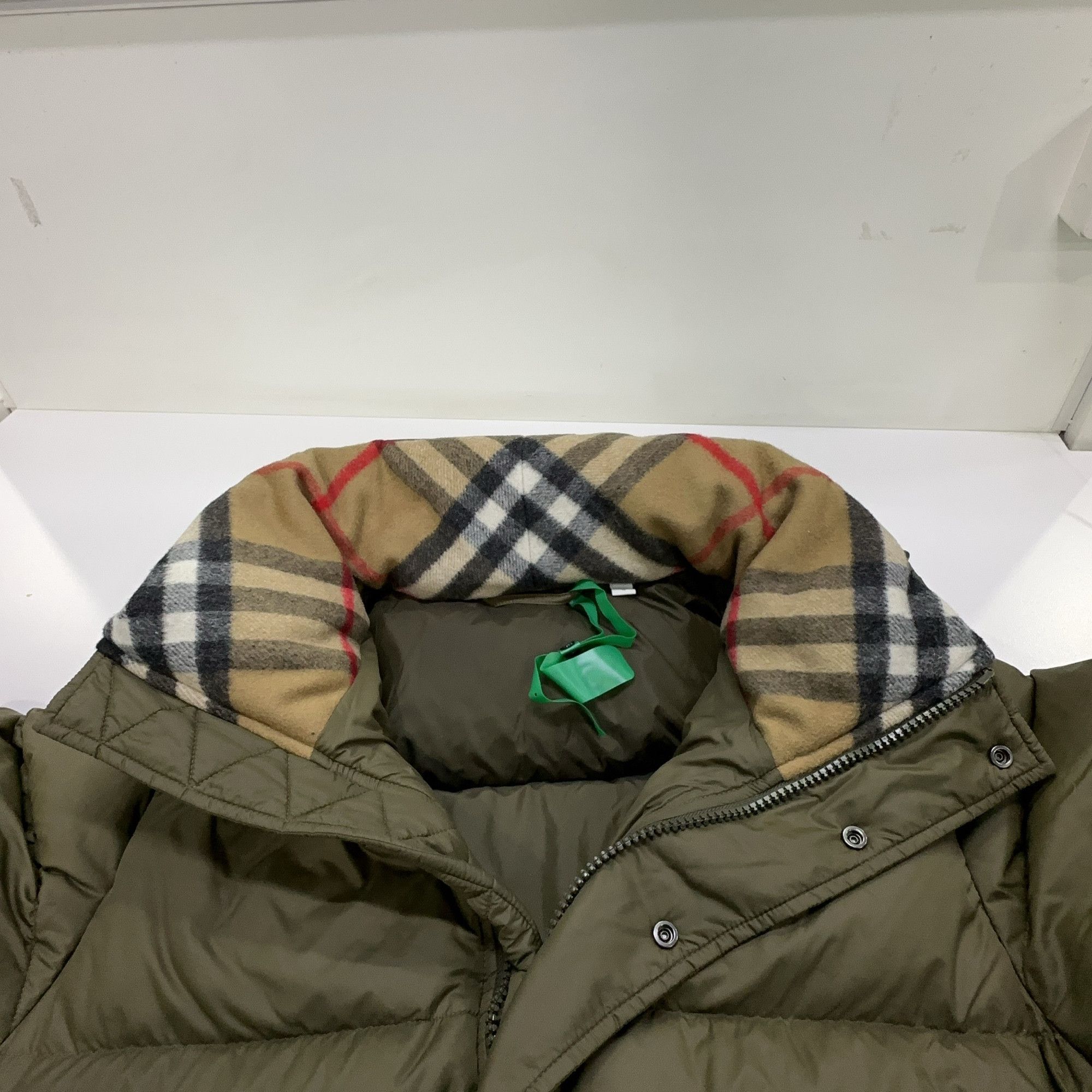 Burberry Burberry Puffer Down Jacket Size L Size US L / EU 52-54 / 3 - 6 Thumbnail