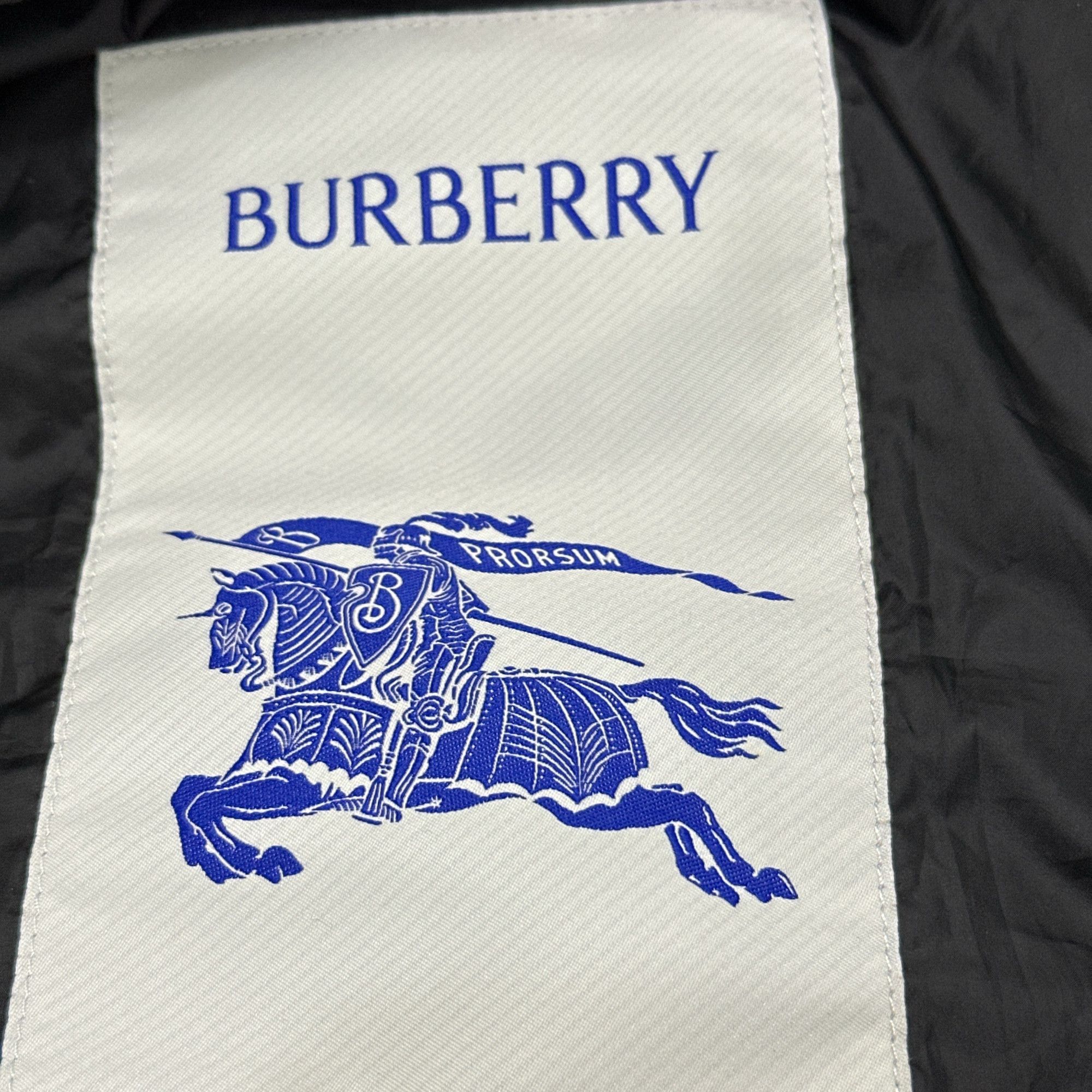 Burberry Burberry Hooded Down Puffer Jacket Size XL Size US XL / EU 56 / 4 - 5 Thumbnail