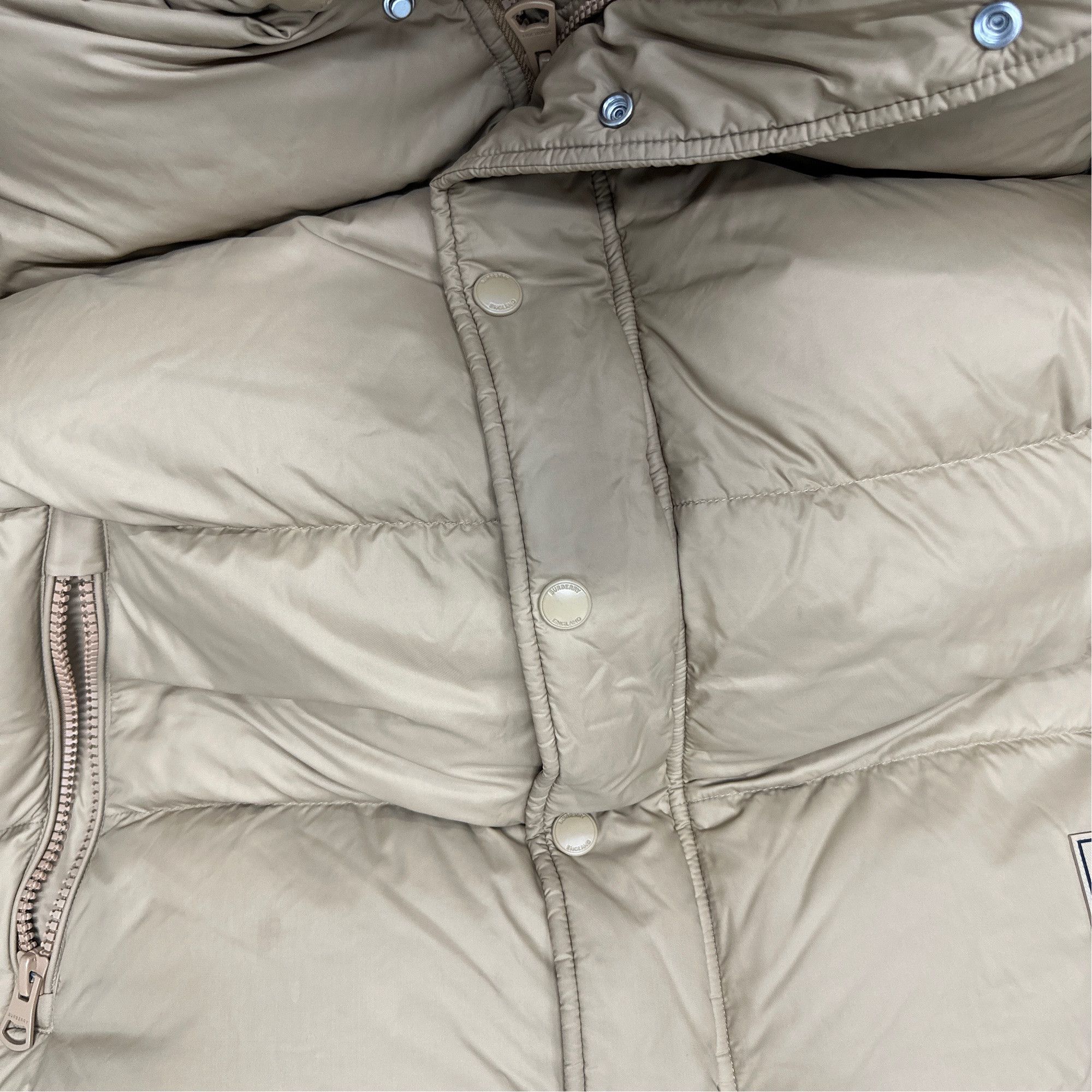 Burberry Burberry Check Hood Puffer Jacket Size L Size US L / EU 52-54 / 3 - 6 Thumbnail