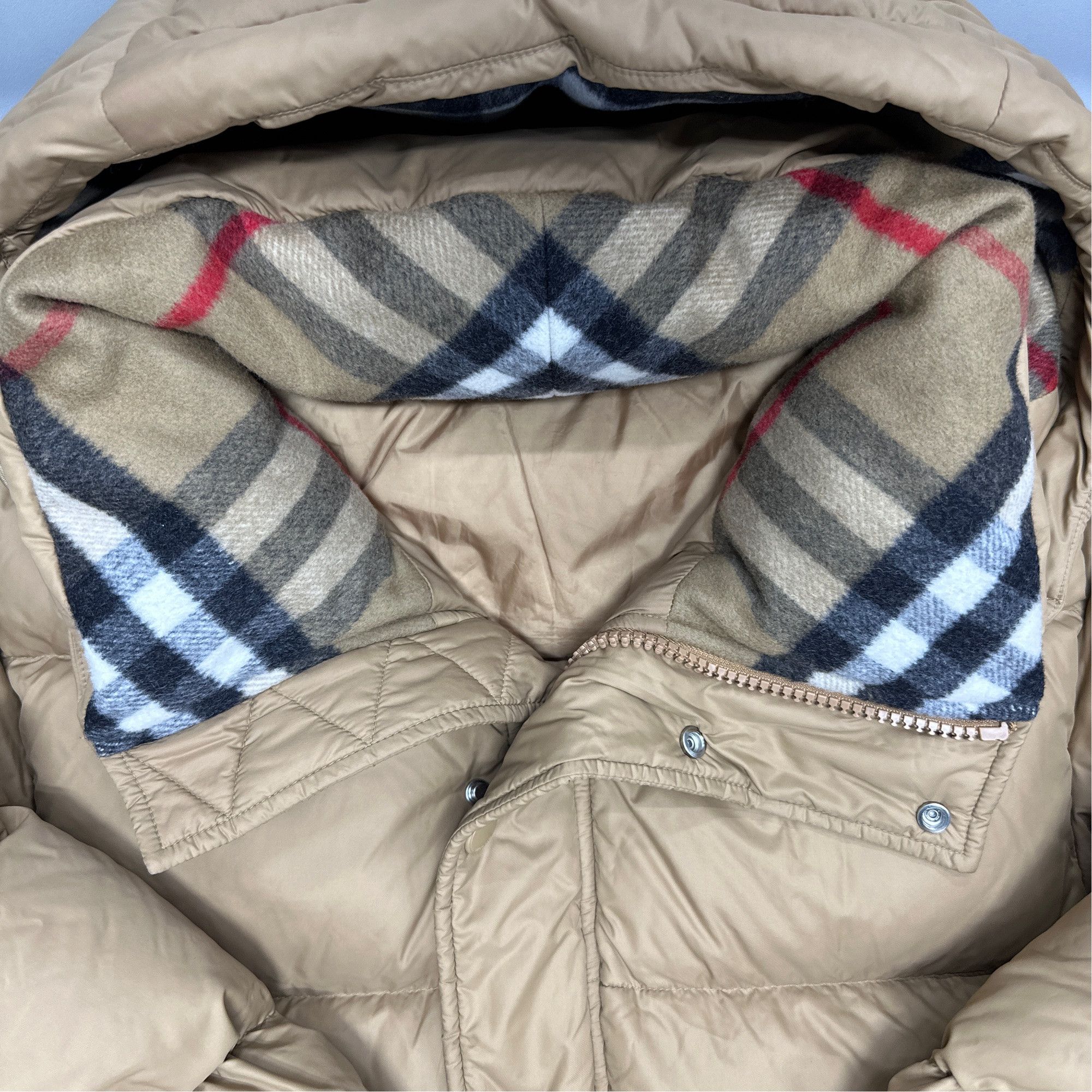 Burberry Burberry Check Hood Puffer Jacket Size L Size US L / EU 52-54 / 3 - 4 Thumbnail