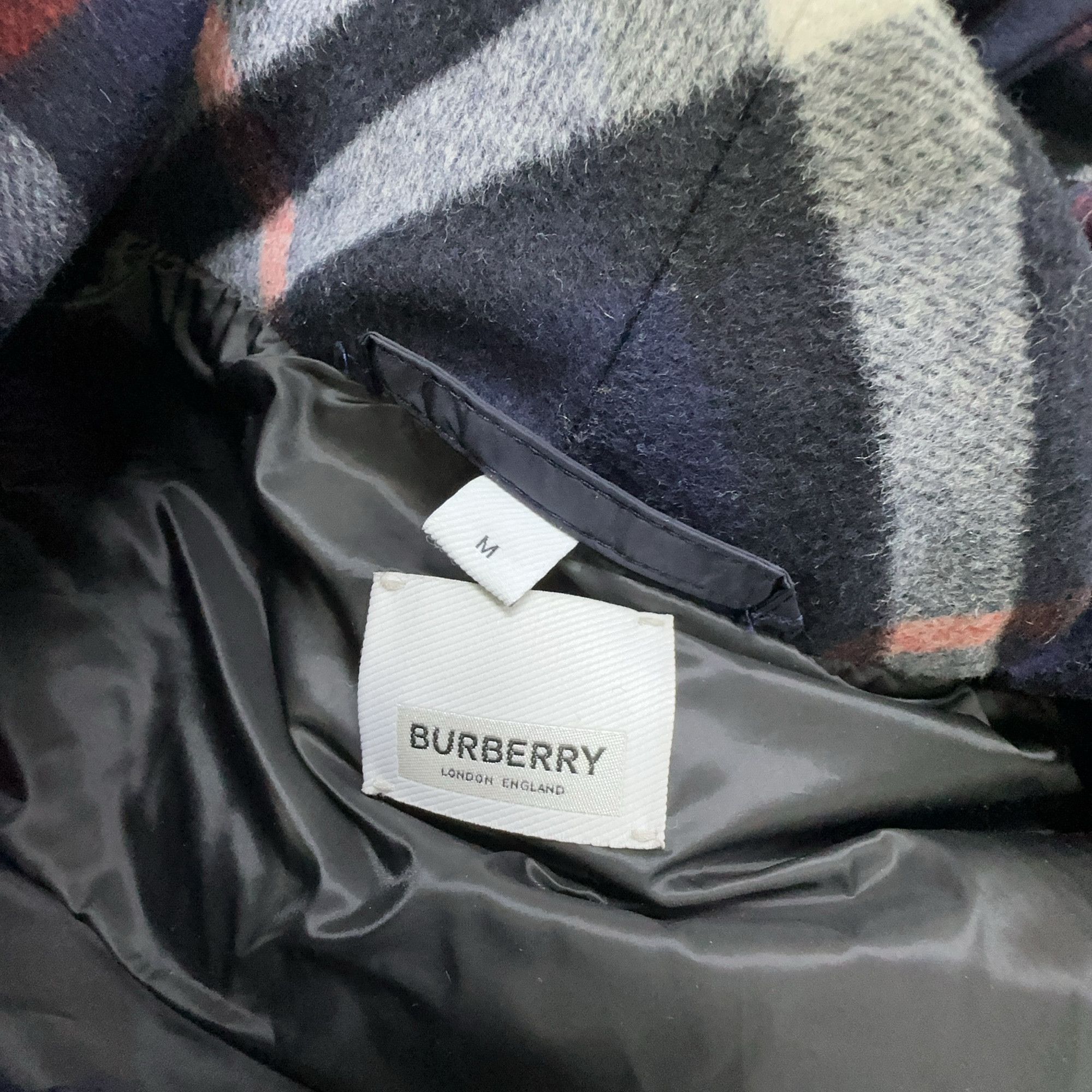 Burberry Burberry Detachable Sleeve Puffer Down Jacket Size M Size US M / EU 48-50 / 2 - 3 Thumbnail