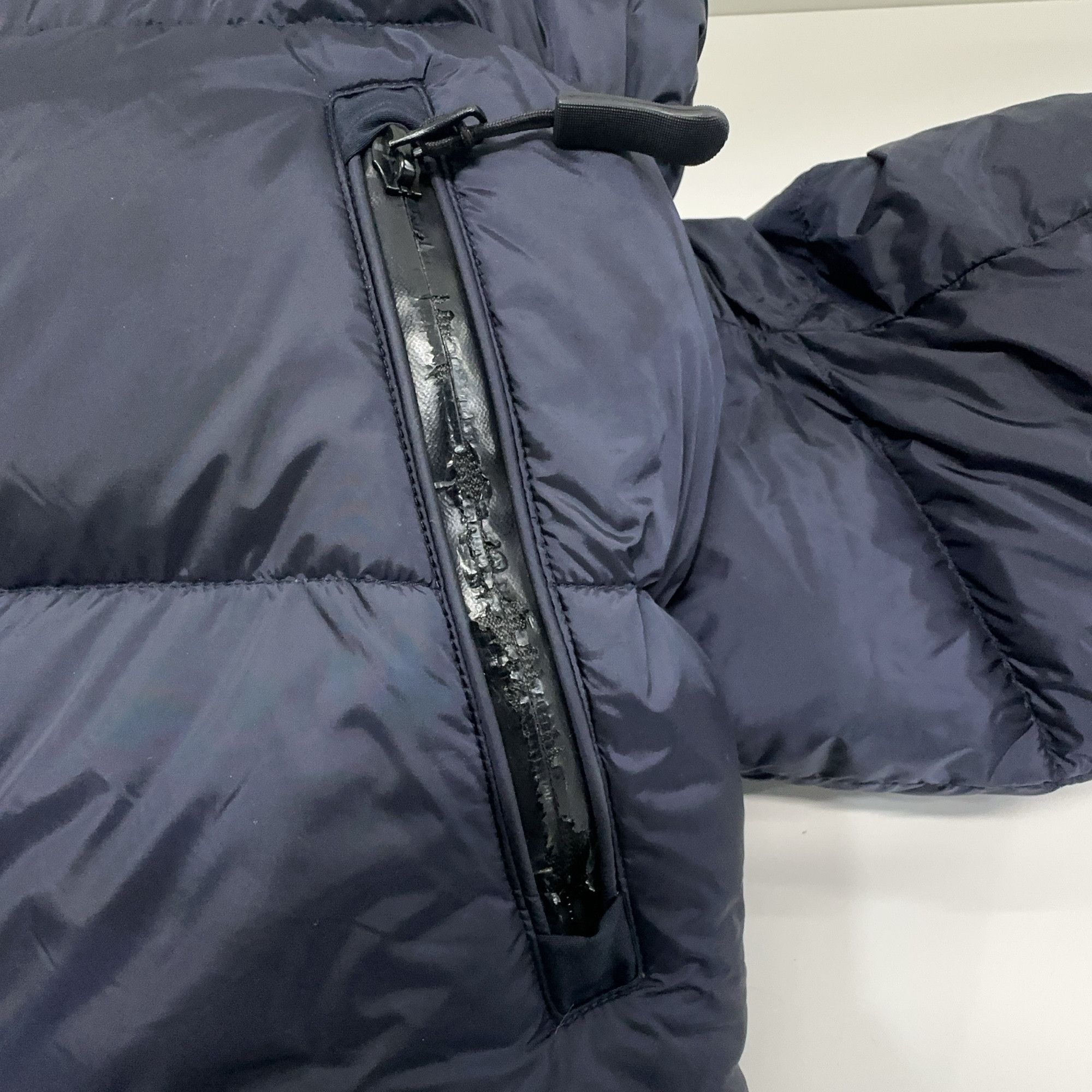 Burberry Burberry Convertible Sleeve Puffer Jacket Size S Size US S / EU 44-46 / 1 - 6 Thumbnail