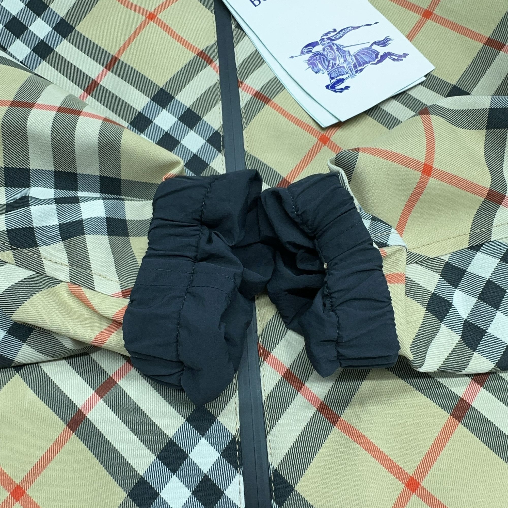 Burberry Burberry Reversible Check Hooded Jacket Size S Size US S / EU 44-46 / 1 - 16 Thumbnail