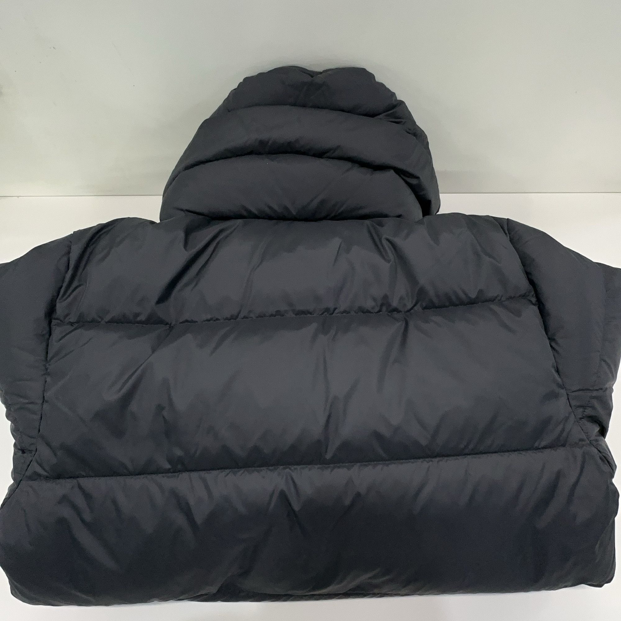 Burberry Burberry Hooded Puffer Jacket Size M Size US M / EU 48-50 / 2 - 8 Thumbnail