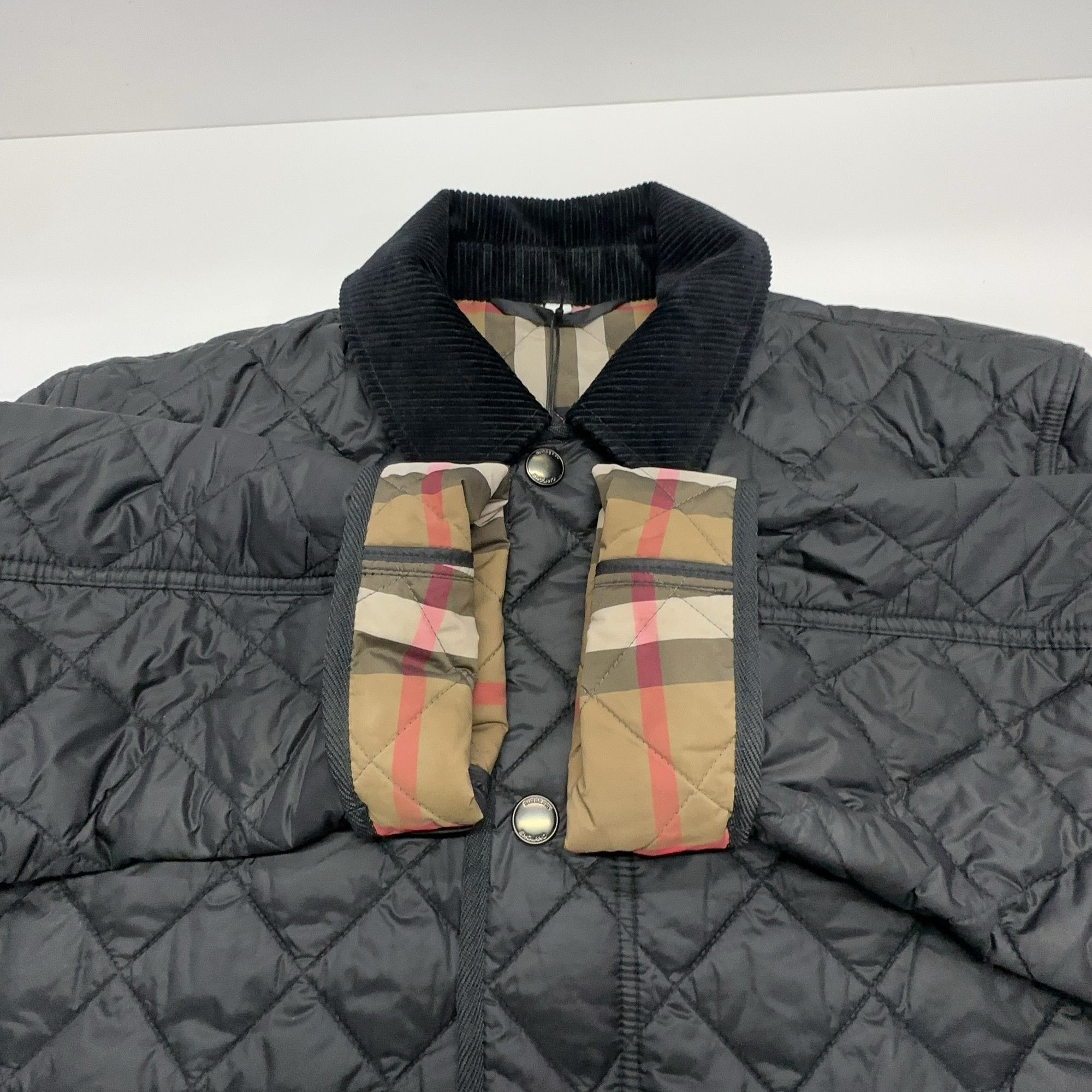 Burberry Burberry Quilted Check Lining Light Jacket Size L Size US L / EU 52-54 / 3 - 7 Thumbnail