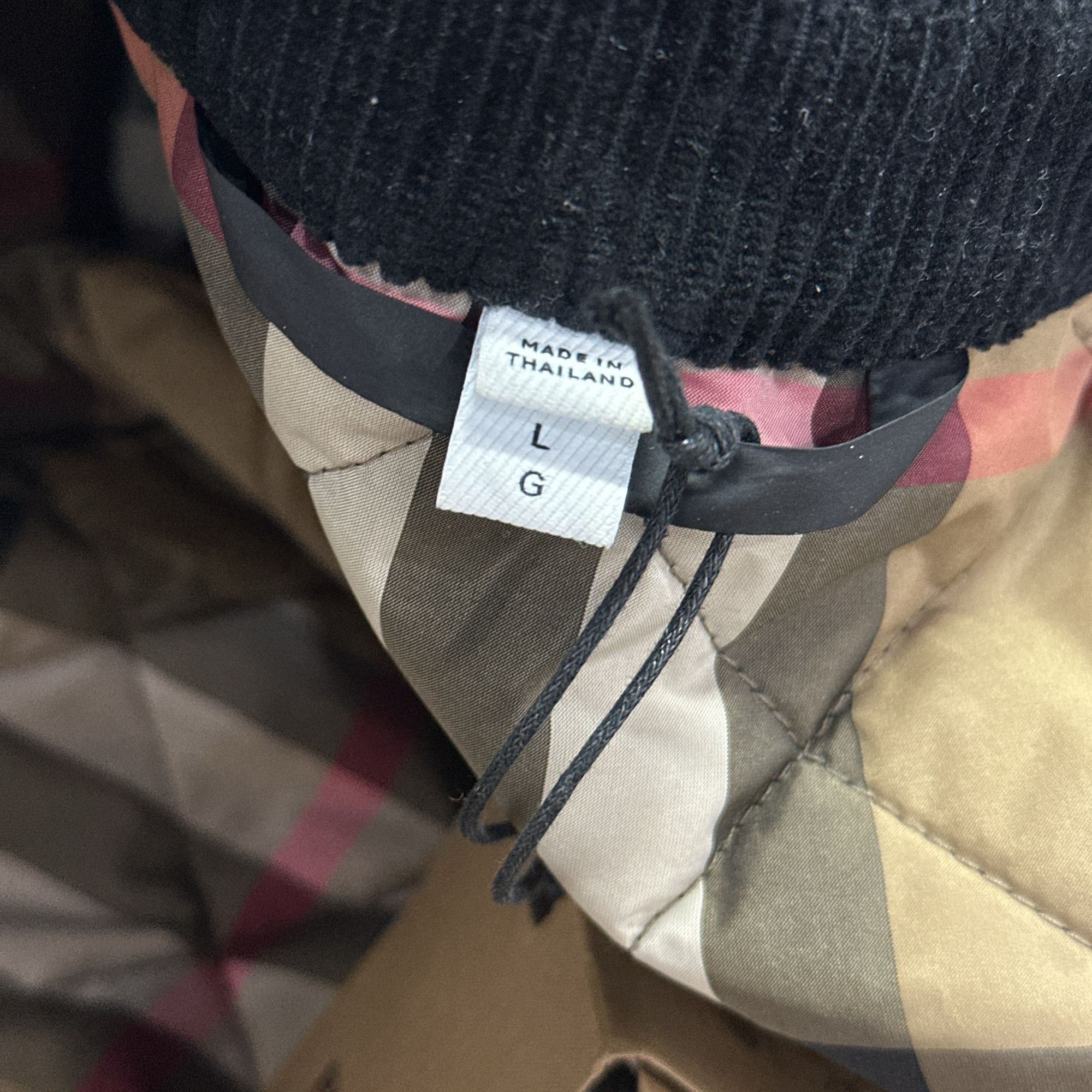 Burberry Burberry Quilted Check Lining Light Jacket Size L Size US L / EU 52-54 / 3 - 5 Thumbnail