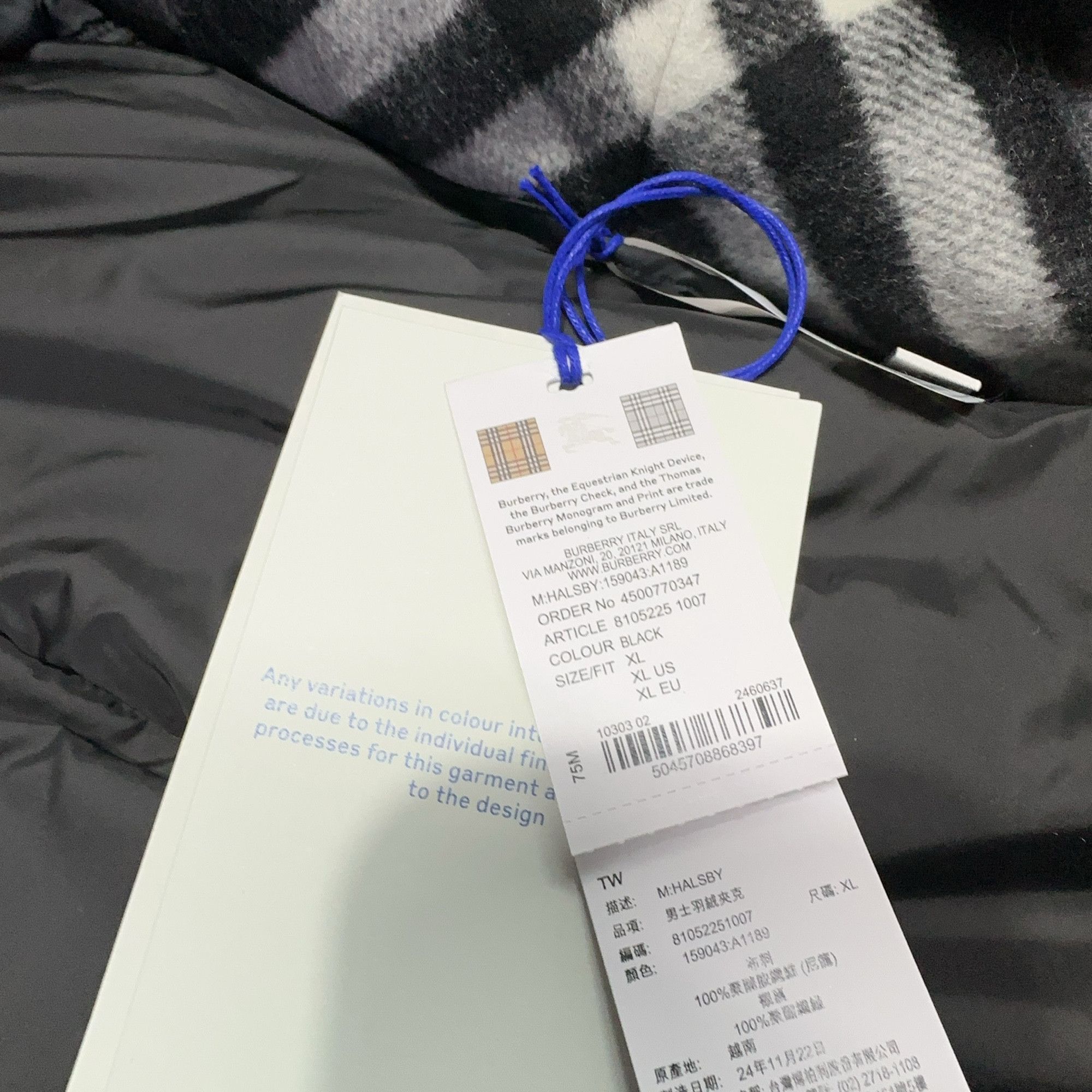 Burberry Burberry Hooded Puffer Jacket Size XL Size US XL / EU 56 / 4 - 4 Thumbnail