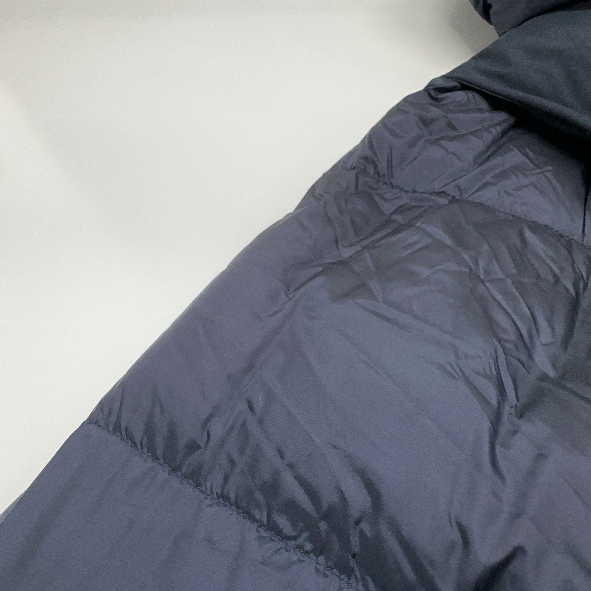 Burberry Burberry Navy Puffer Jacket Size S Size US S / EU 44-46 / 1 - 10 Thumbnail