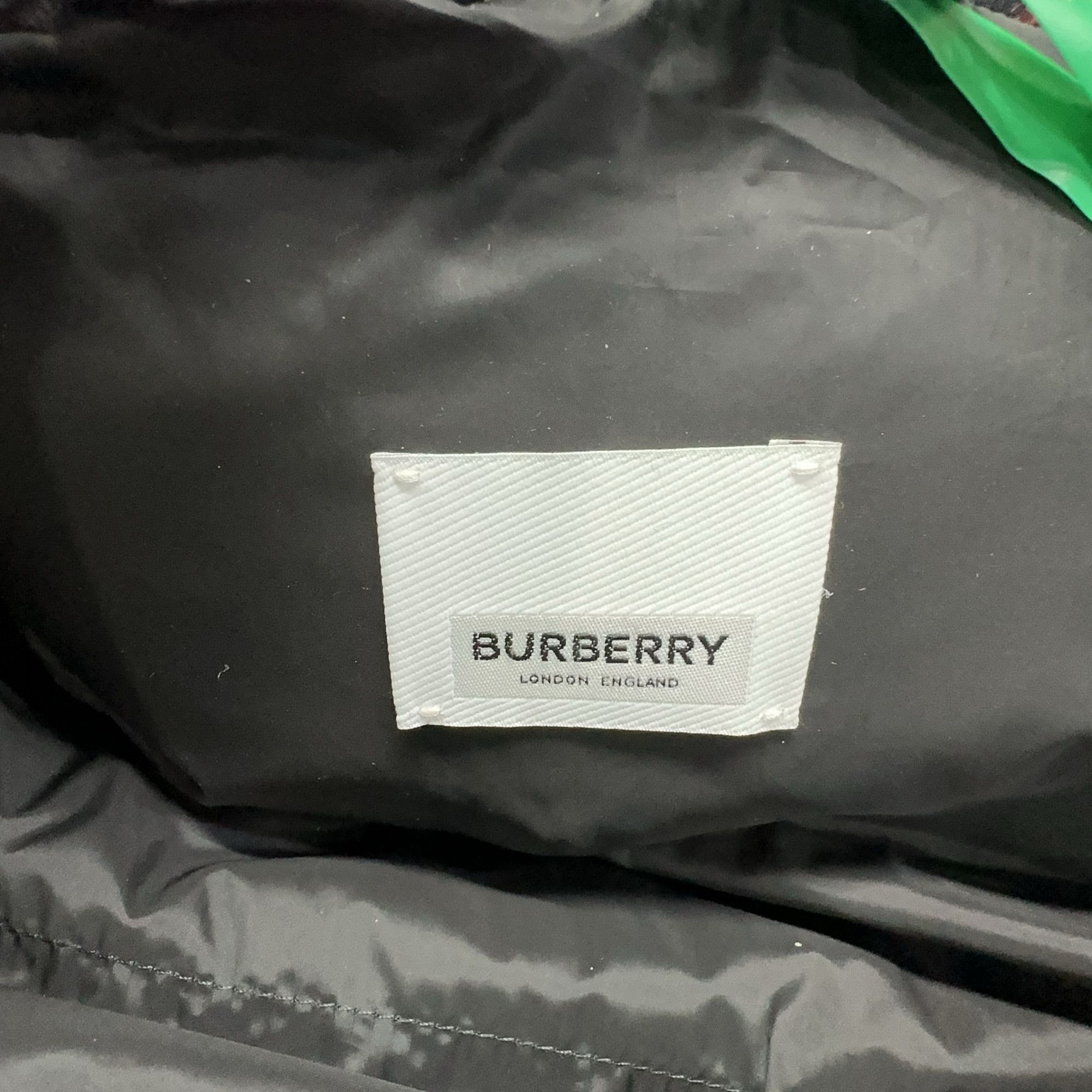Burberry Burberry Navy Puffer Jacket Size S Size US S / EU 44-46 / 1 - 3 Thumbnail