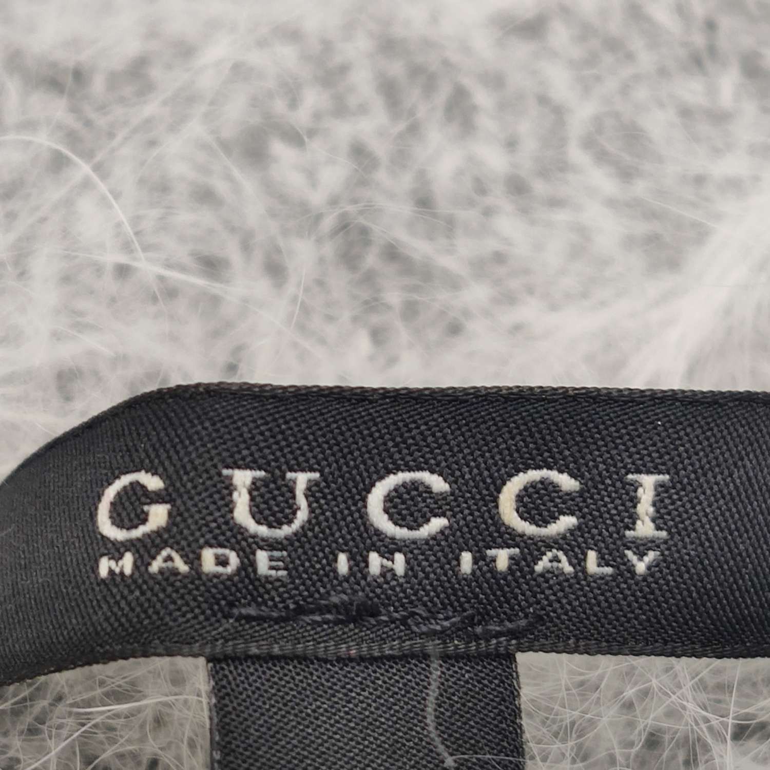 Gucci Gucci Women xs Sweaters Size XS / US 0-2 / IT 36-38 - 3 Thumbnail