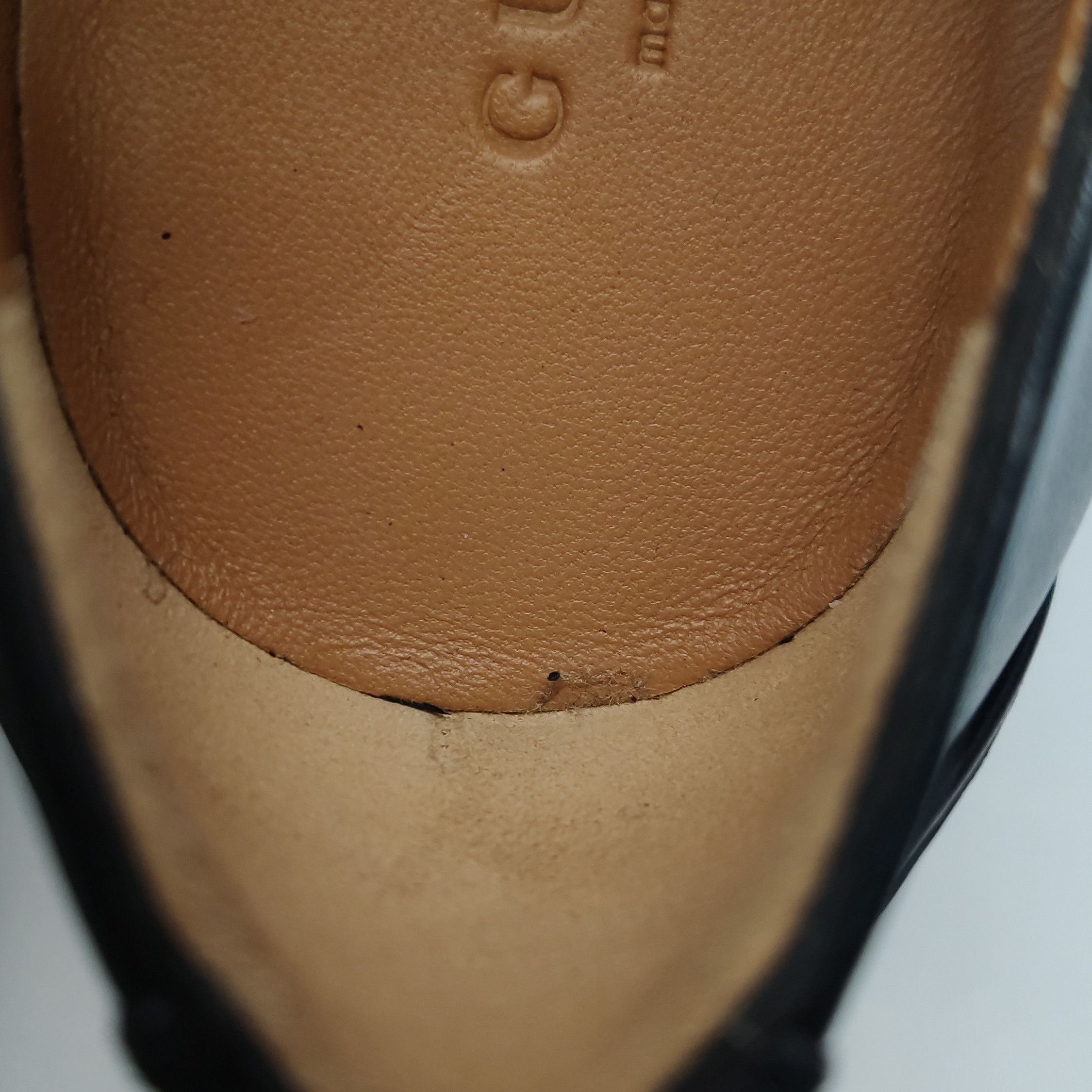 Gucci Gucci Women 6-5 Flats Size US 6.5 / IT 36.5 - 14 Thumbnail