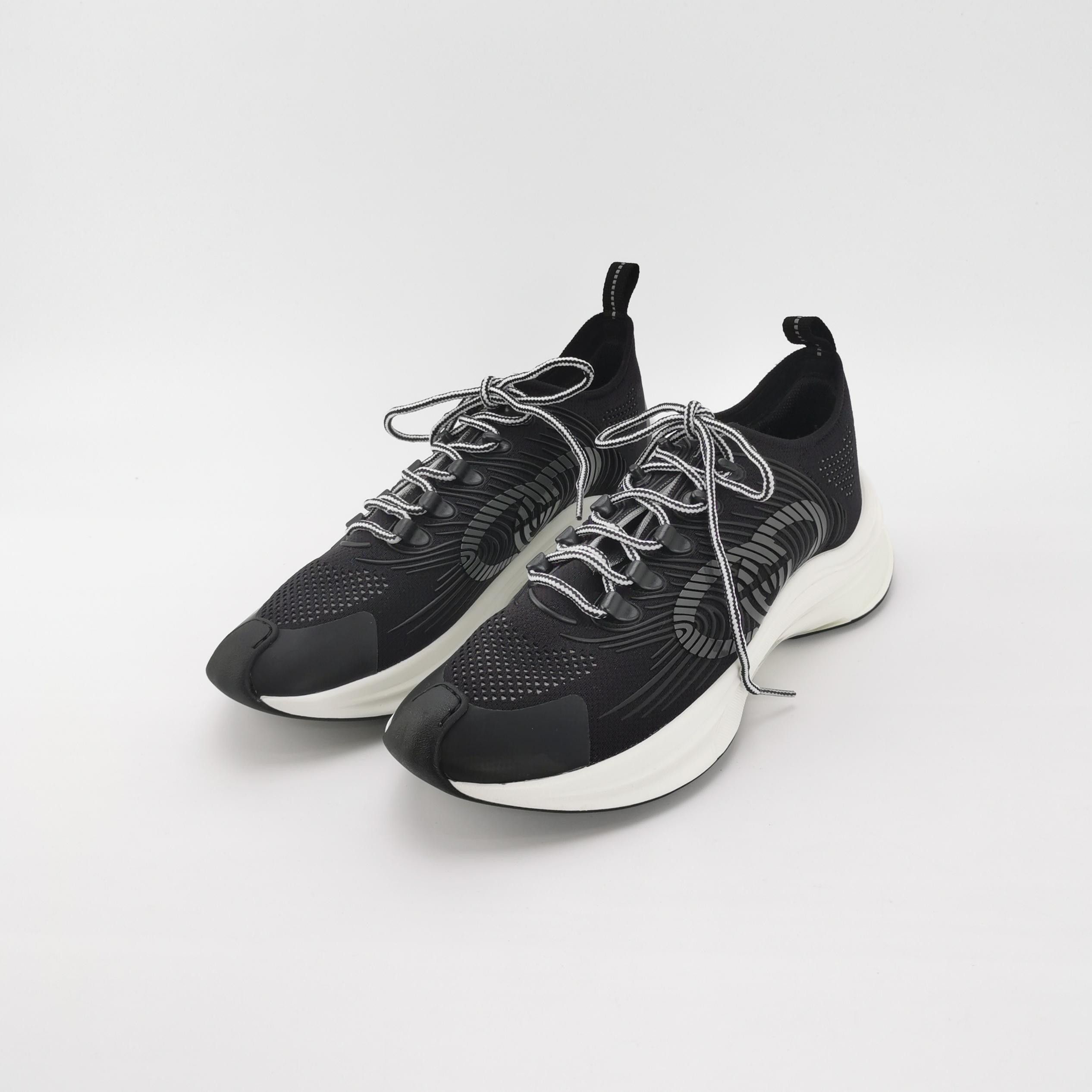 Gucci Gucci Women 10 Lowtop Sneakers Size US 10 / IT 40 - 2 Thumbnail