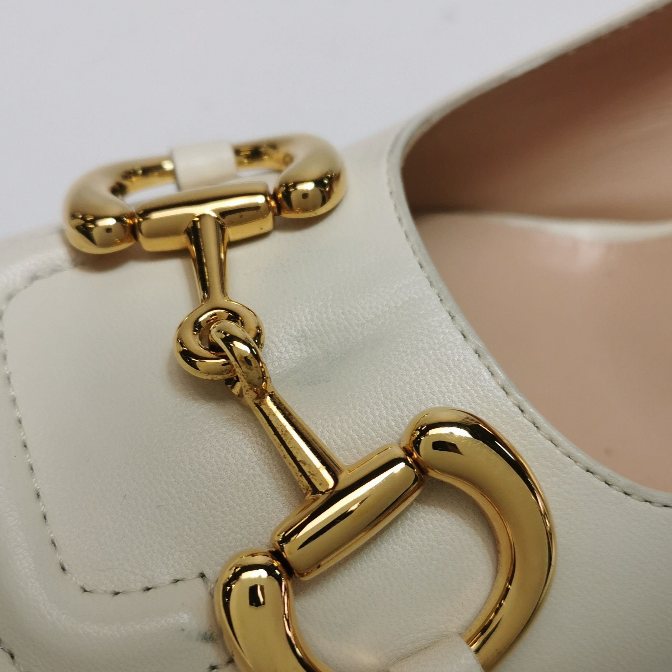 Gucci Gucci Women 9 Heels Size US 9 / IT 39 - 14 Thumbnail
